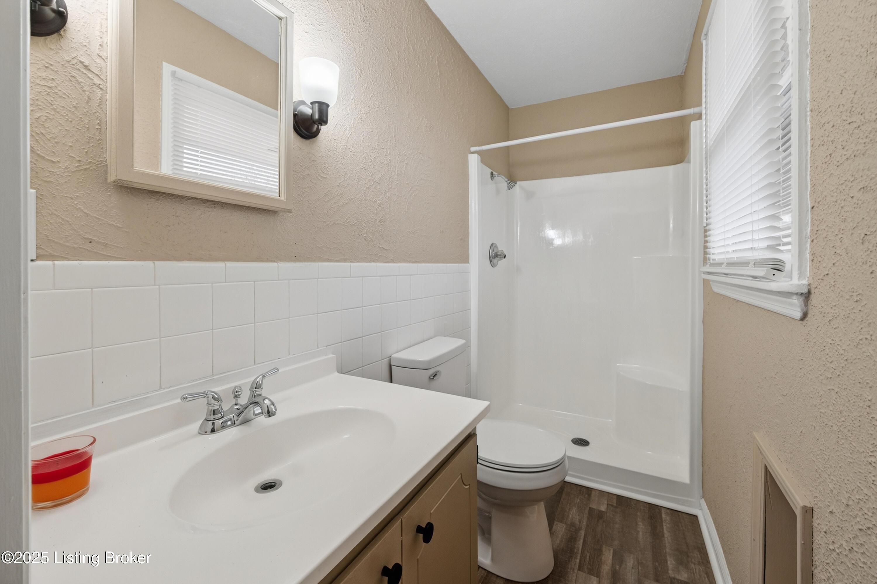 6425 Elmburg Rd Property Photo 33