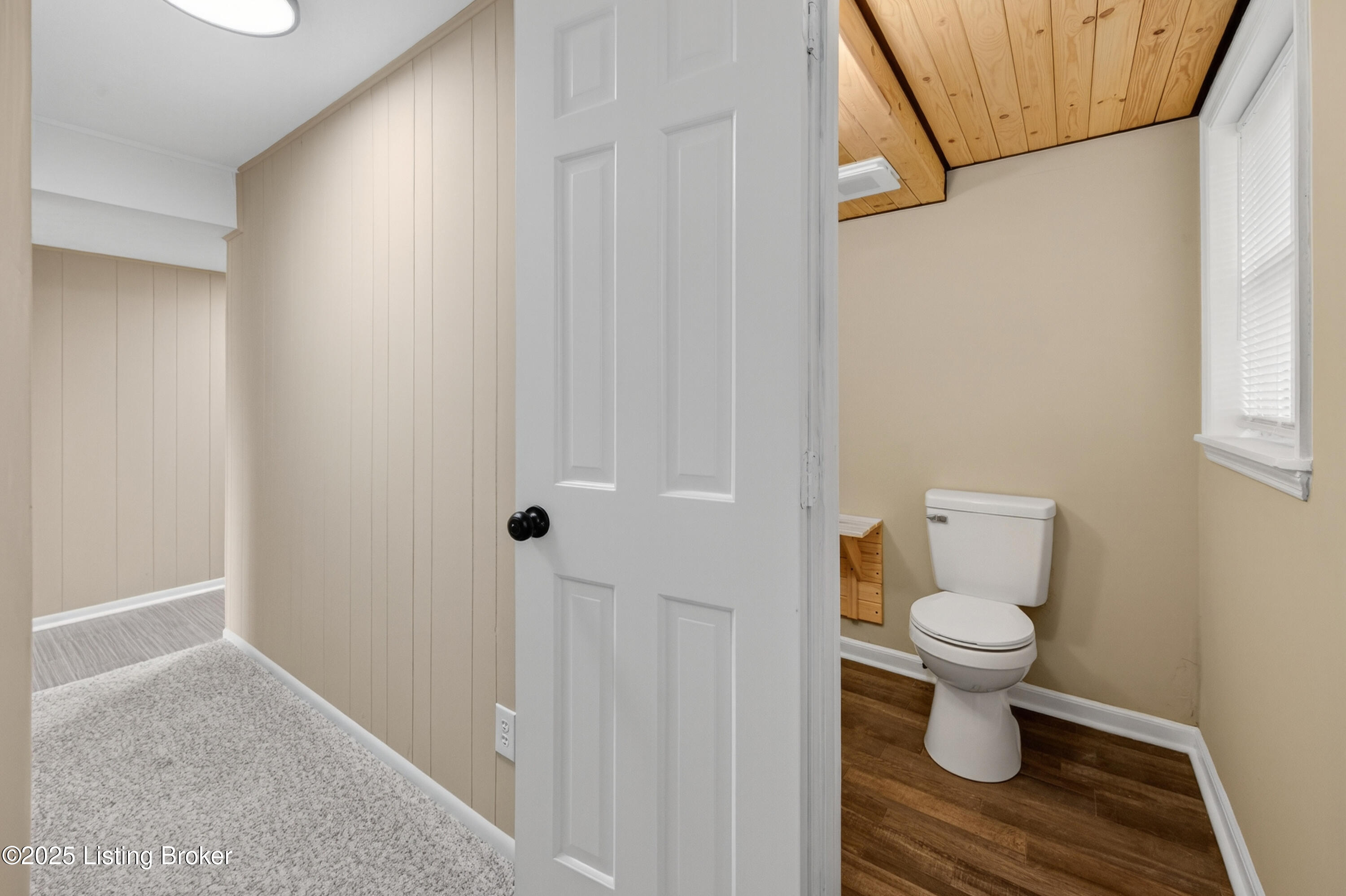 6425 Elmburg Rd Property Photo 41