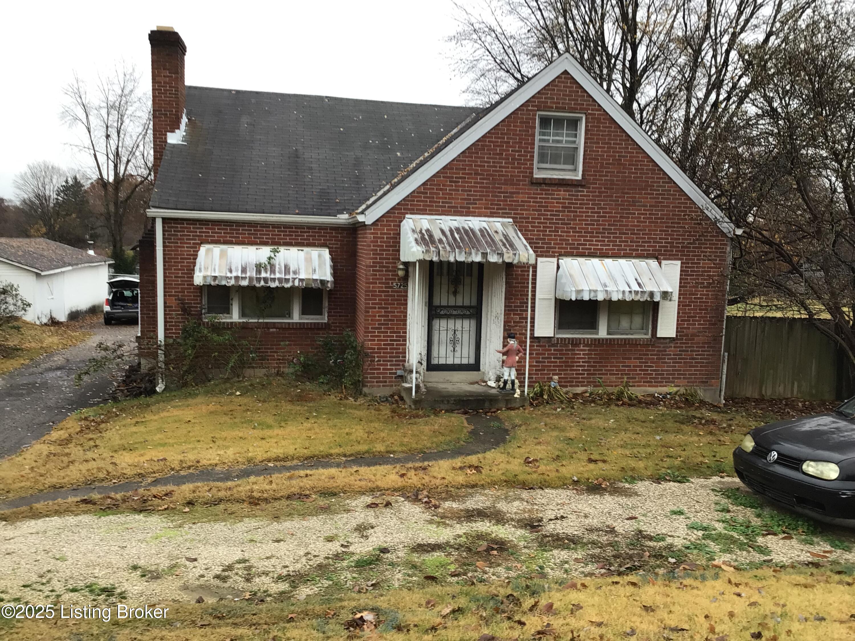 5725 New Cut Rd Property Photo 1