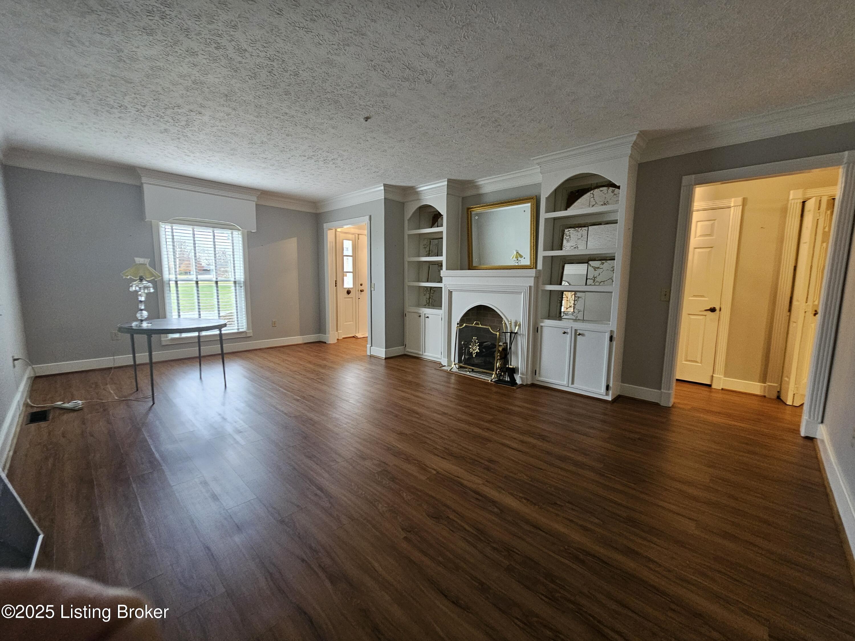 102 Regency Ct B-3 Property Photo 10