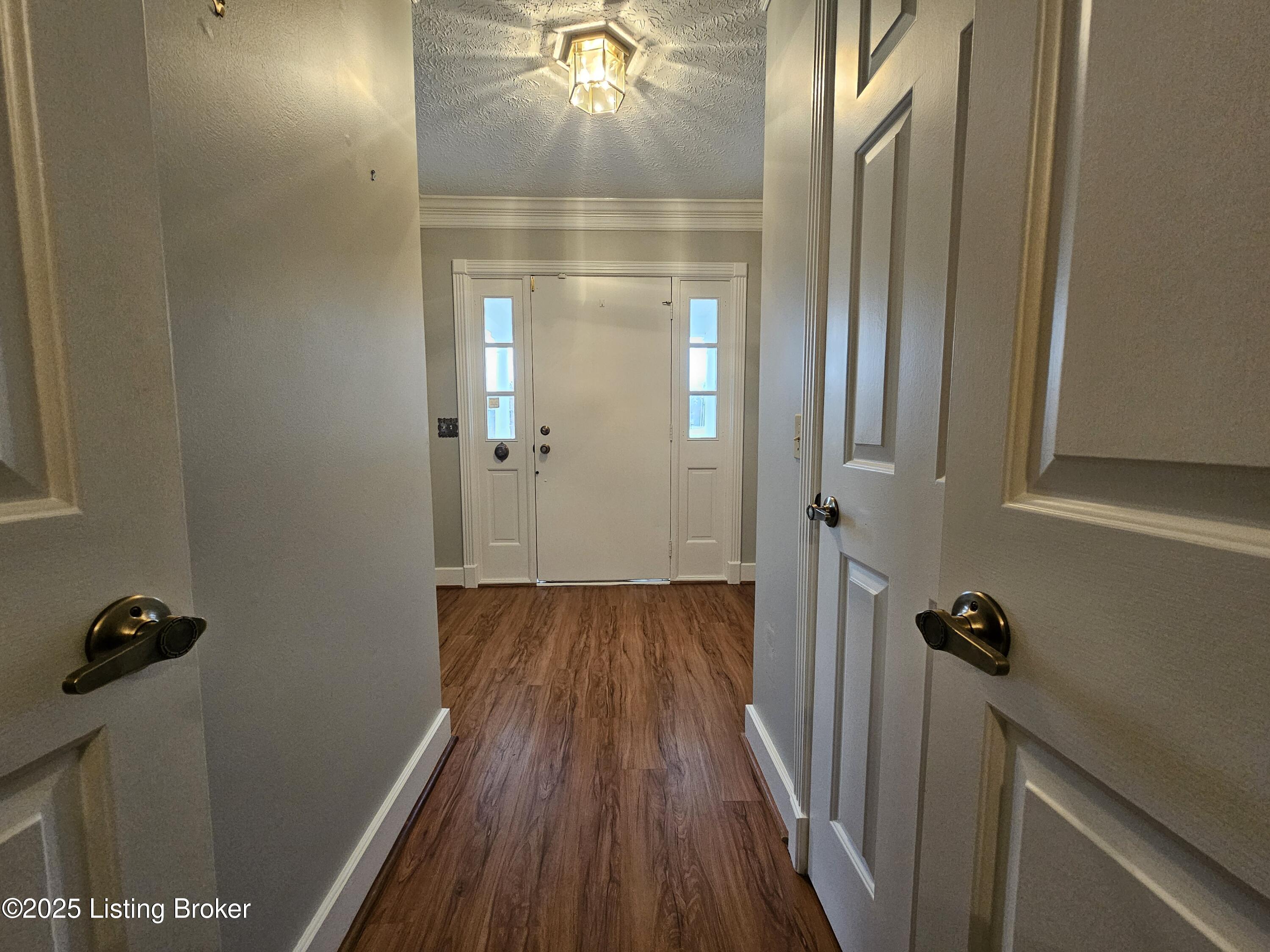102 Regency Ct B-3 Property Photo 12
