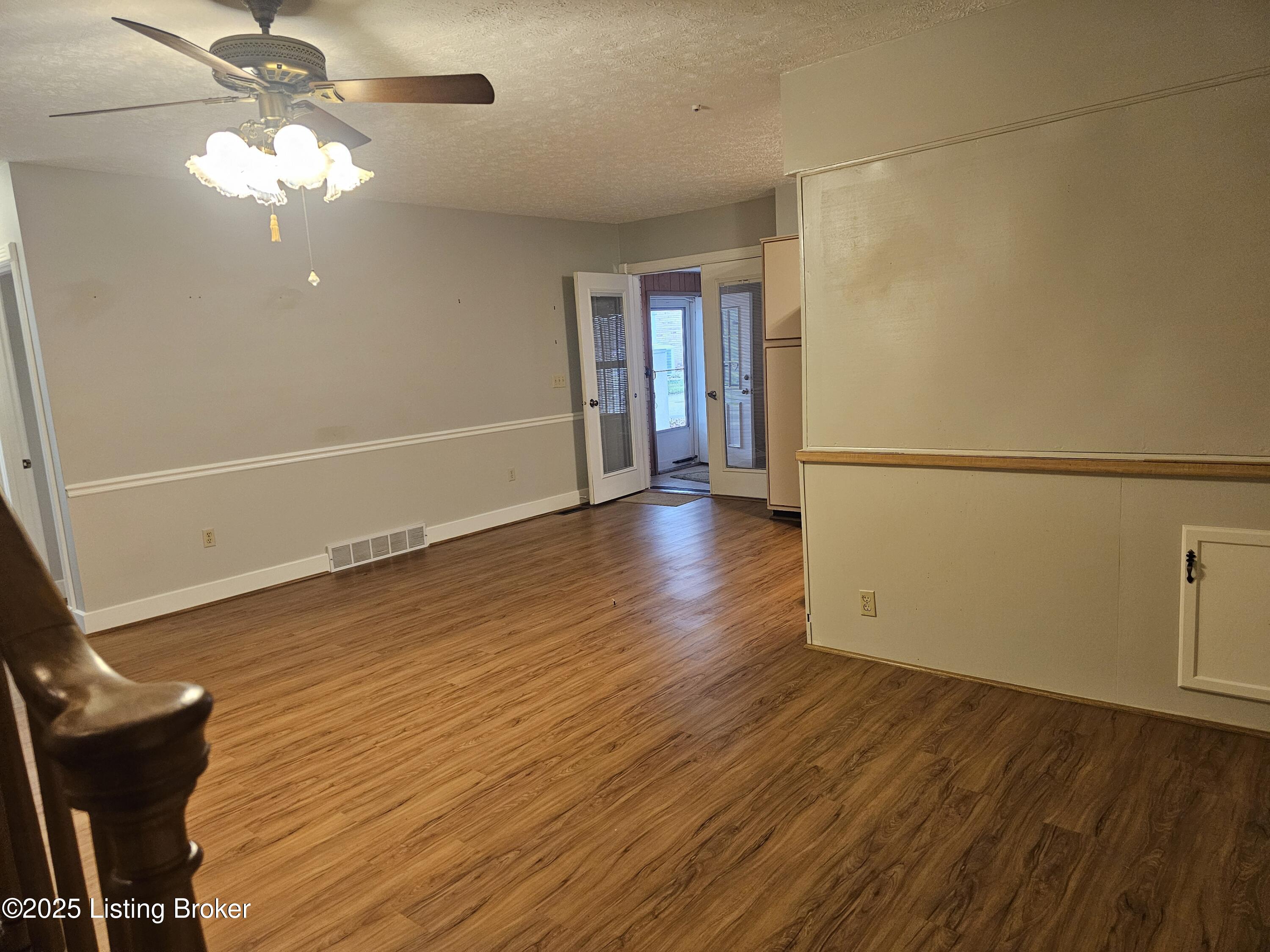 102 Regency Ct B-3 Property Photo 26