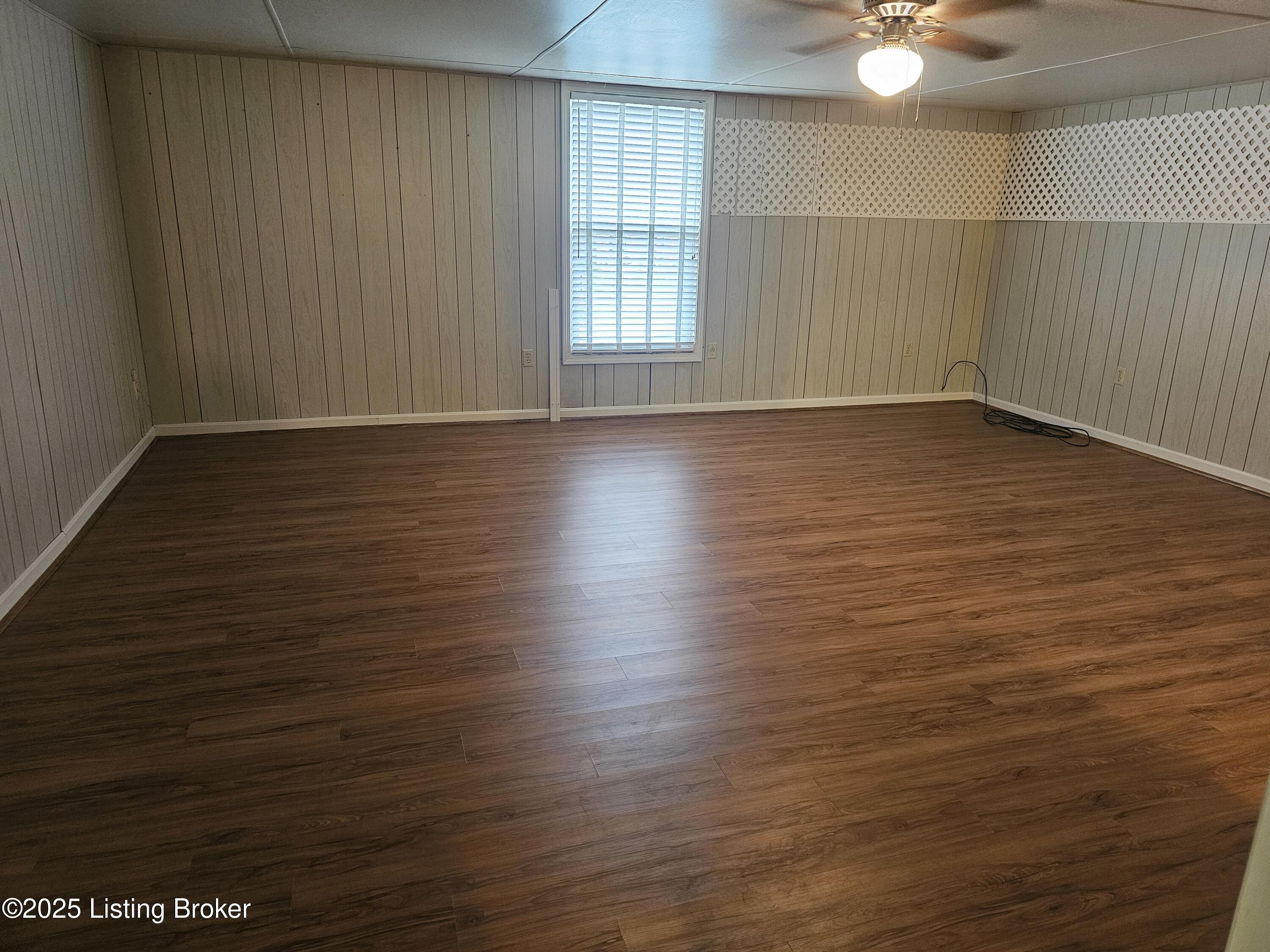 102 Regency Ct B-3 Property Photo 28