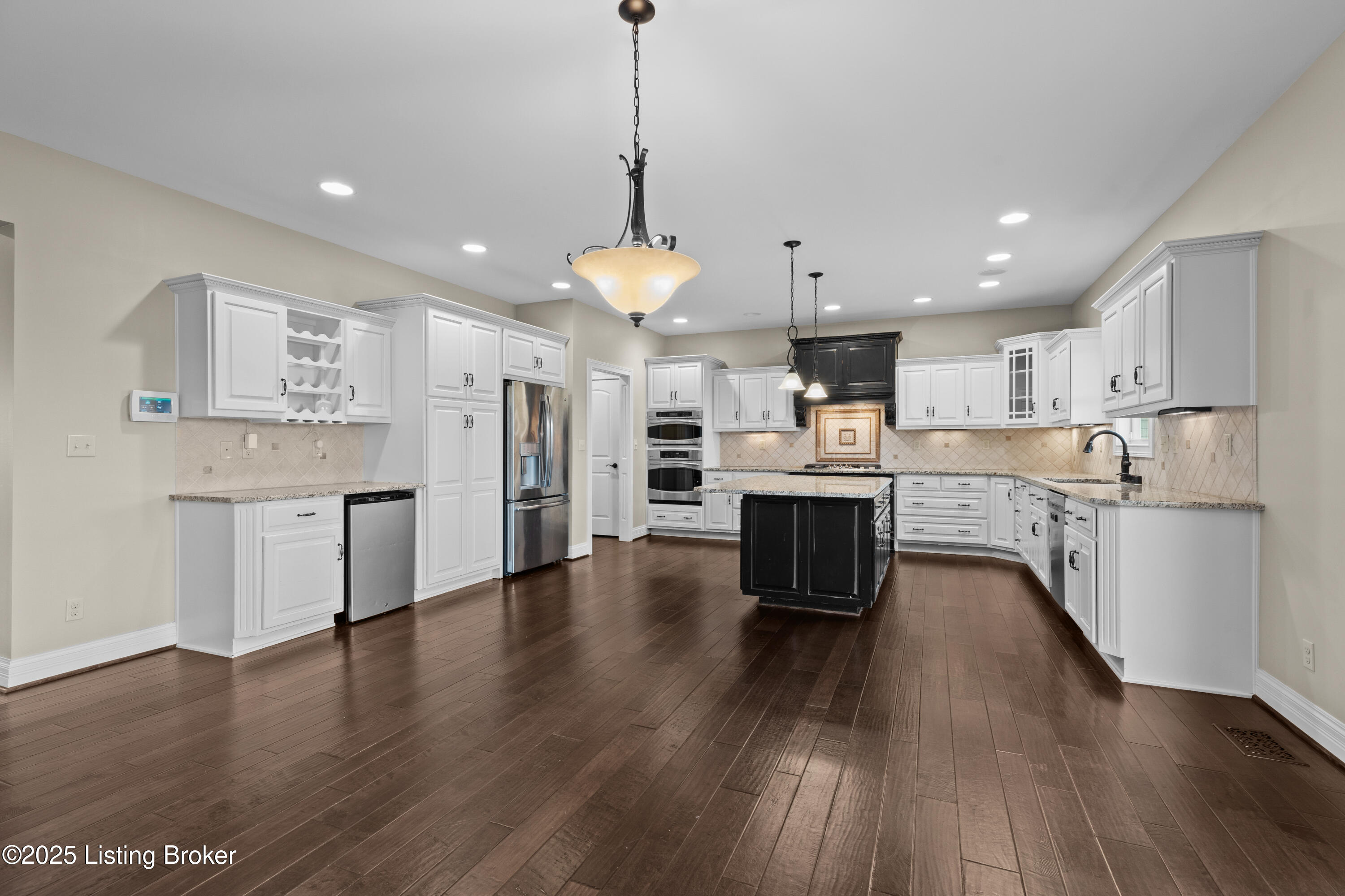 17004 Persimmon Wood Trail Property Photo 28