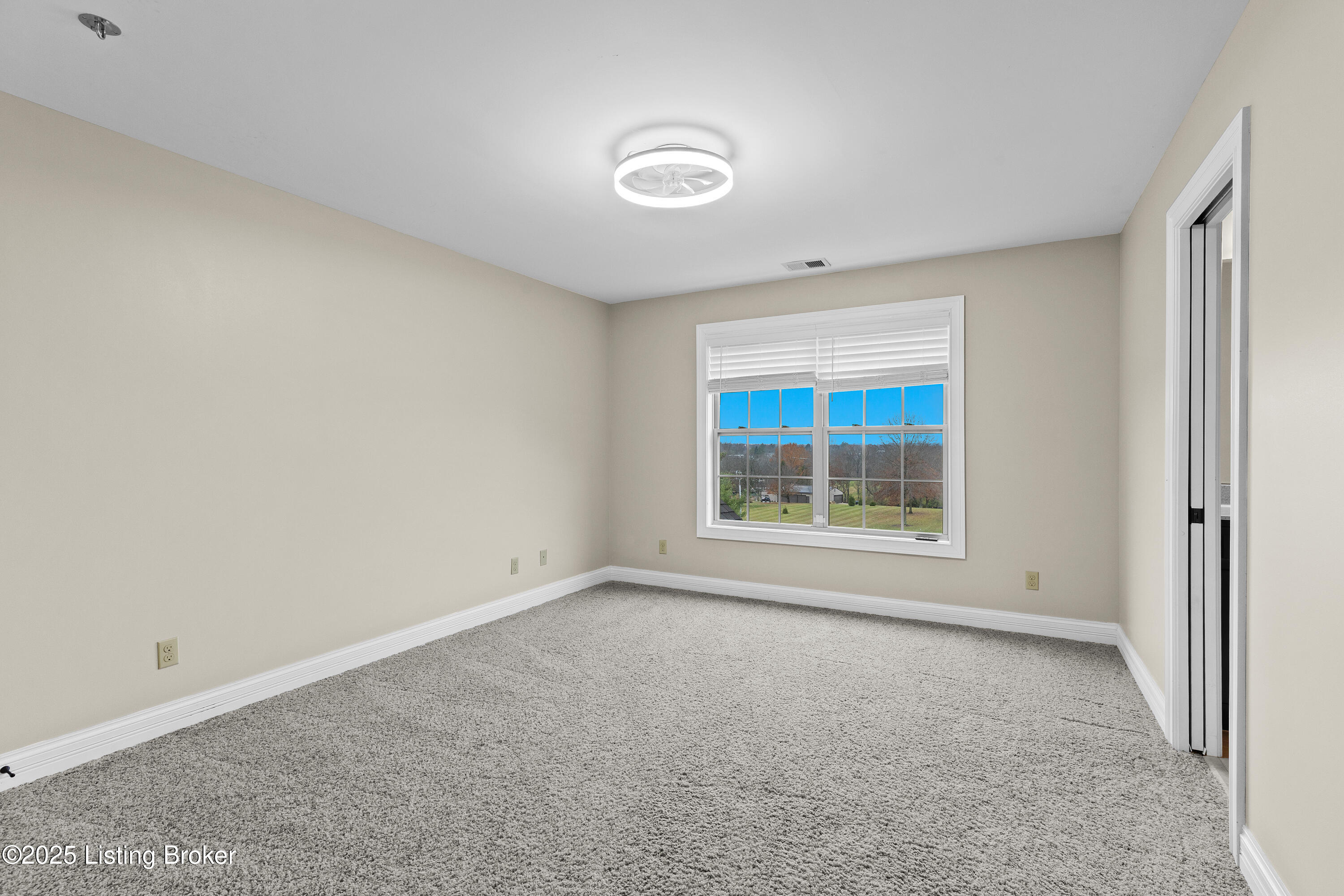 17004 Persimmon Wood Trail Property Photo 55