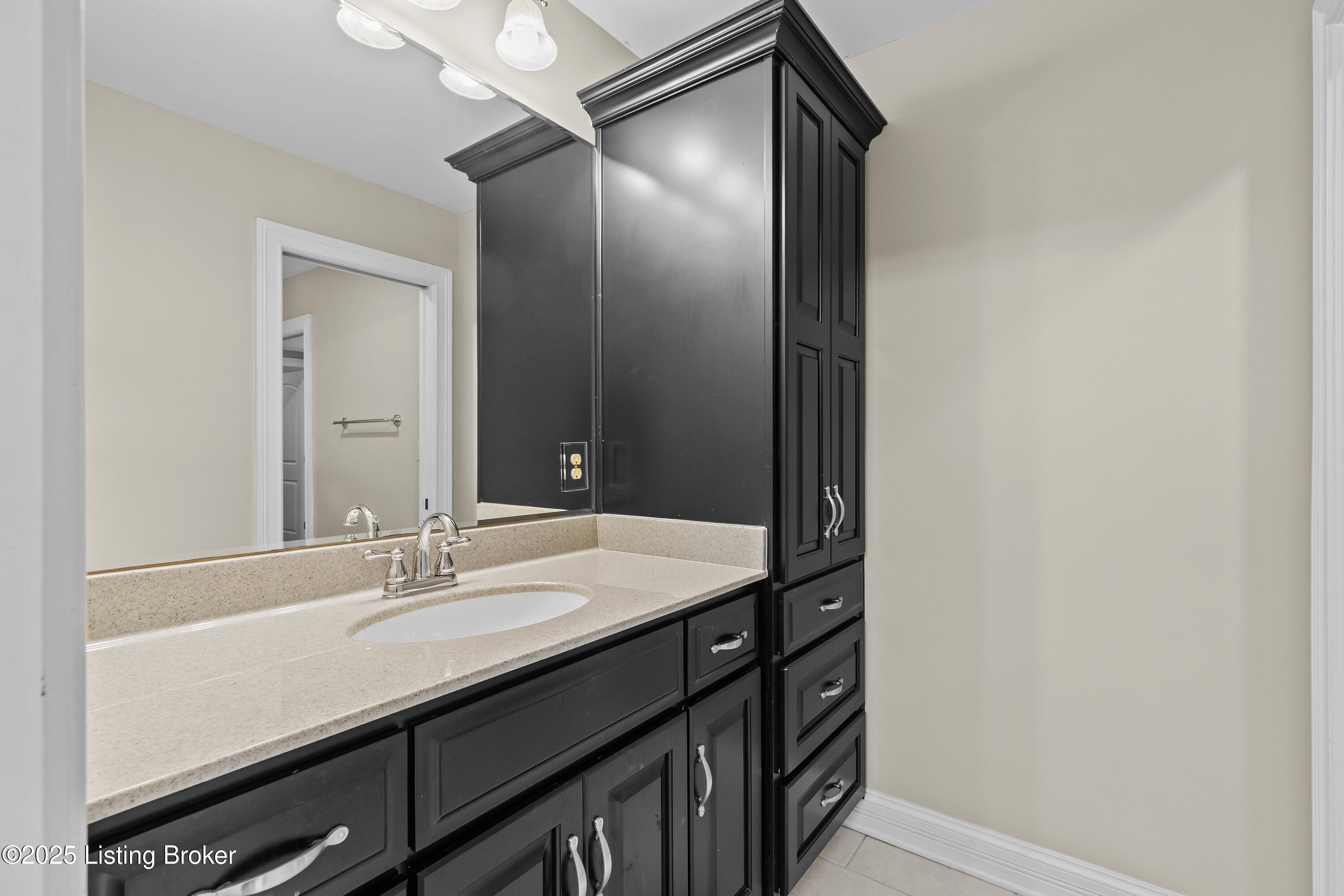 17004 Persimmon Wood Trail Property Photo 57