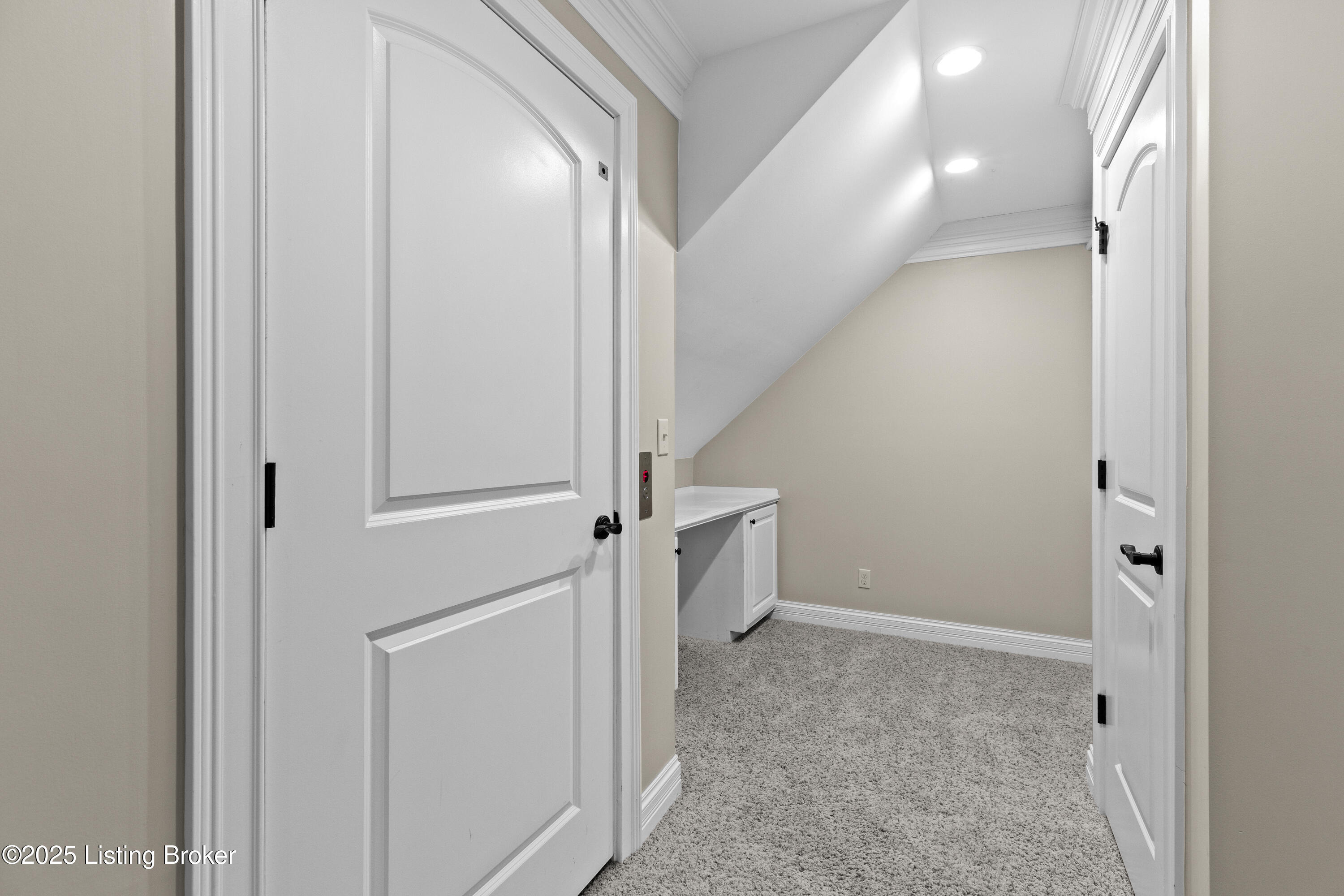 17004 Persimmon Wood Trail Property Photo 62