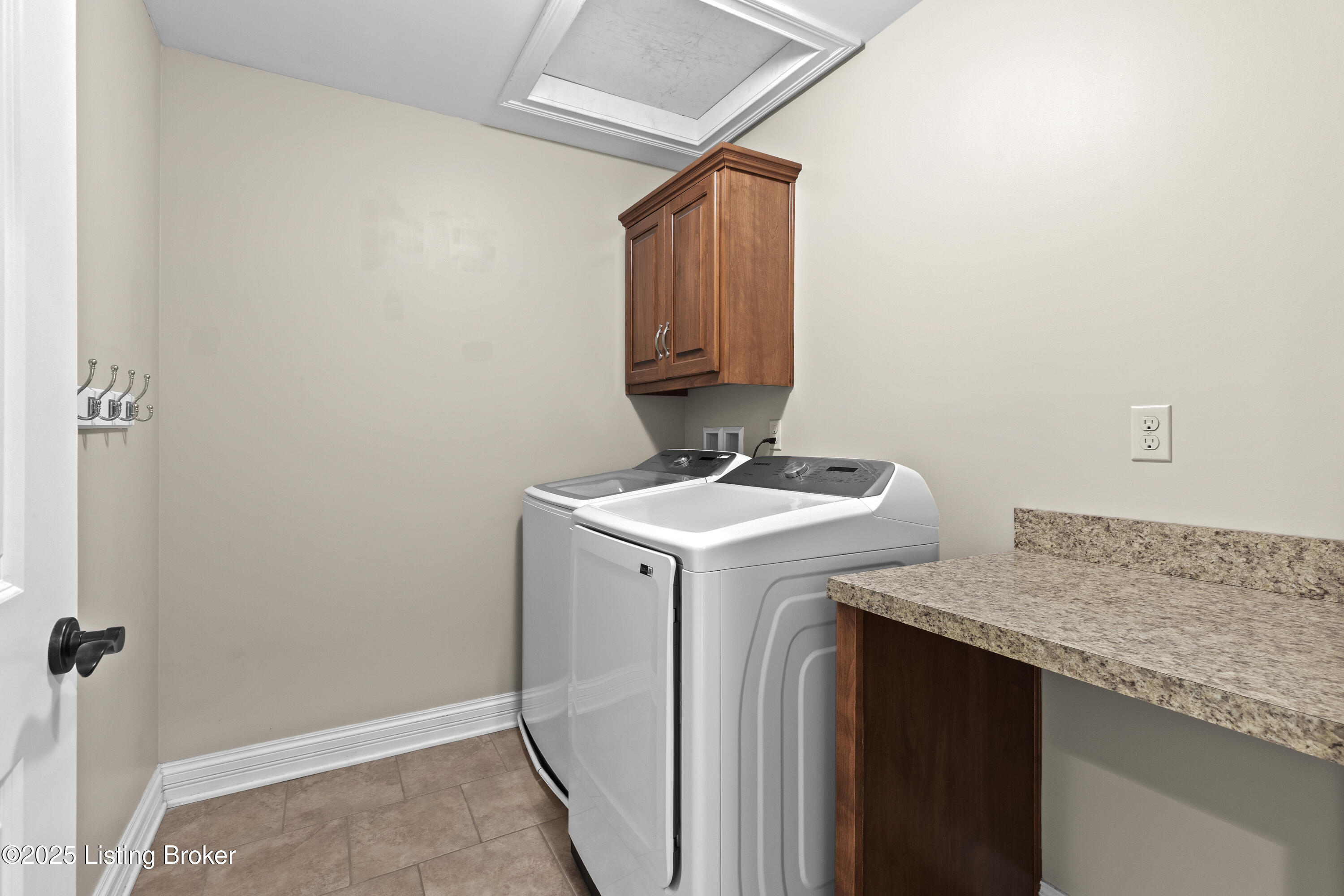 17004 Persimmon Wood Trail Property Photo 64
