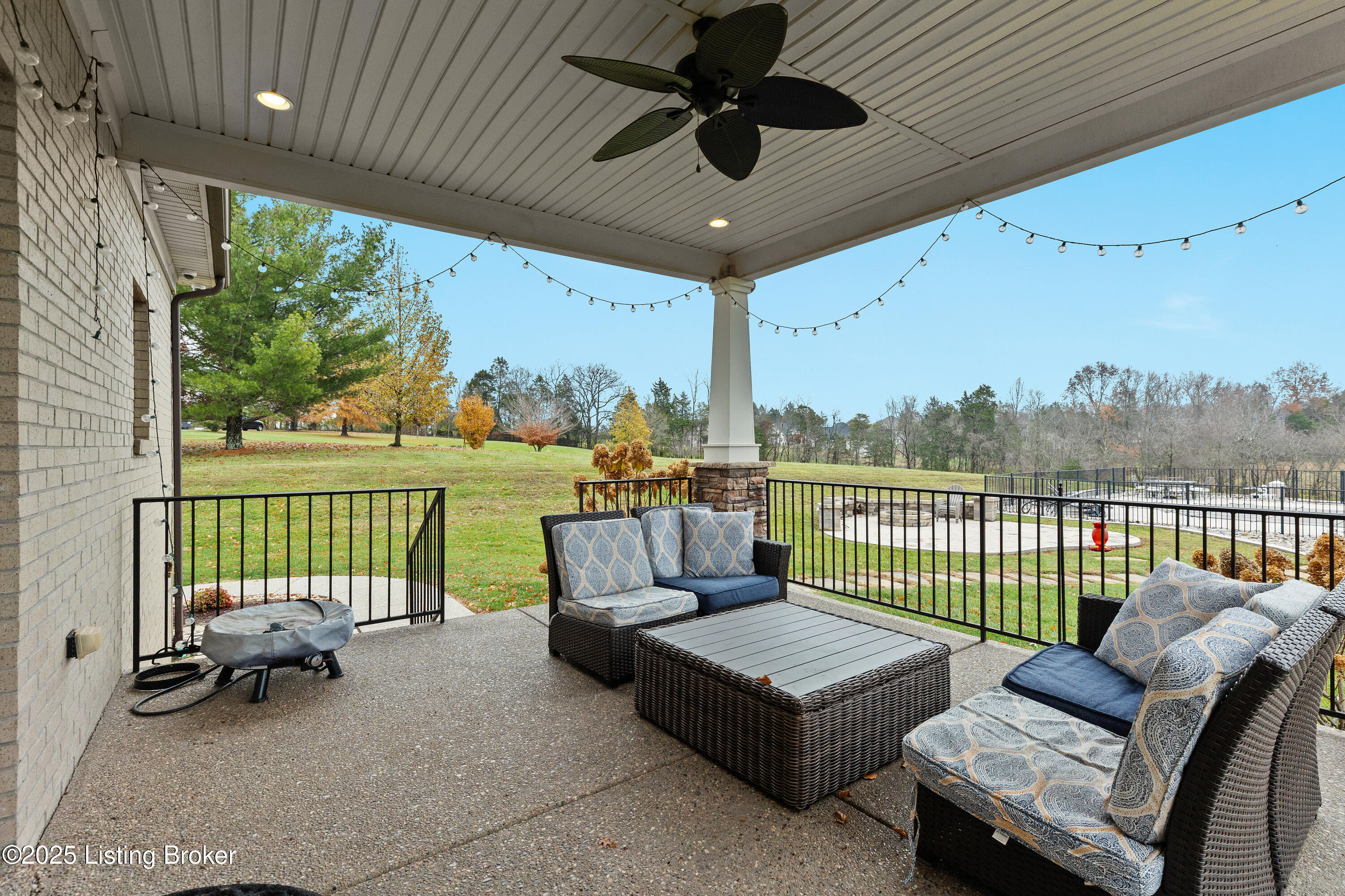 17004 Persimmon Wood Trail Property Photo 85