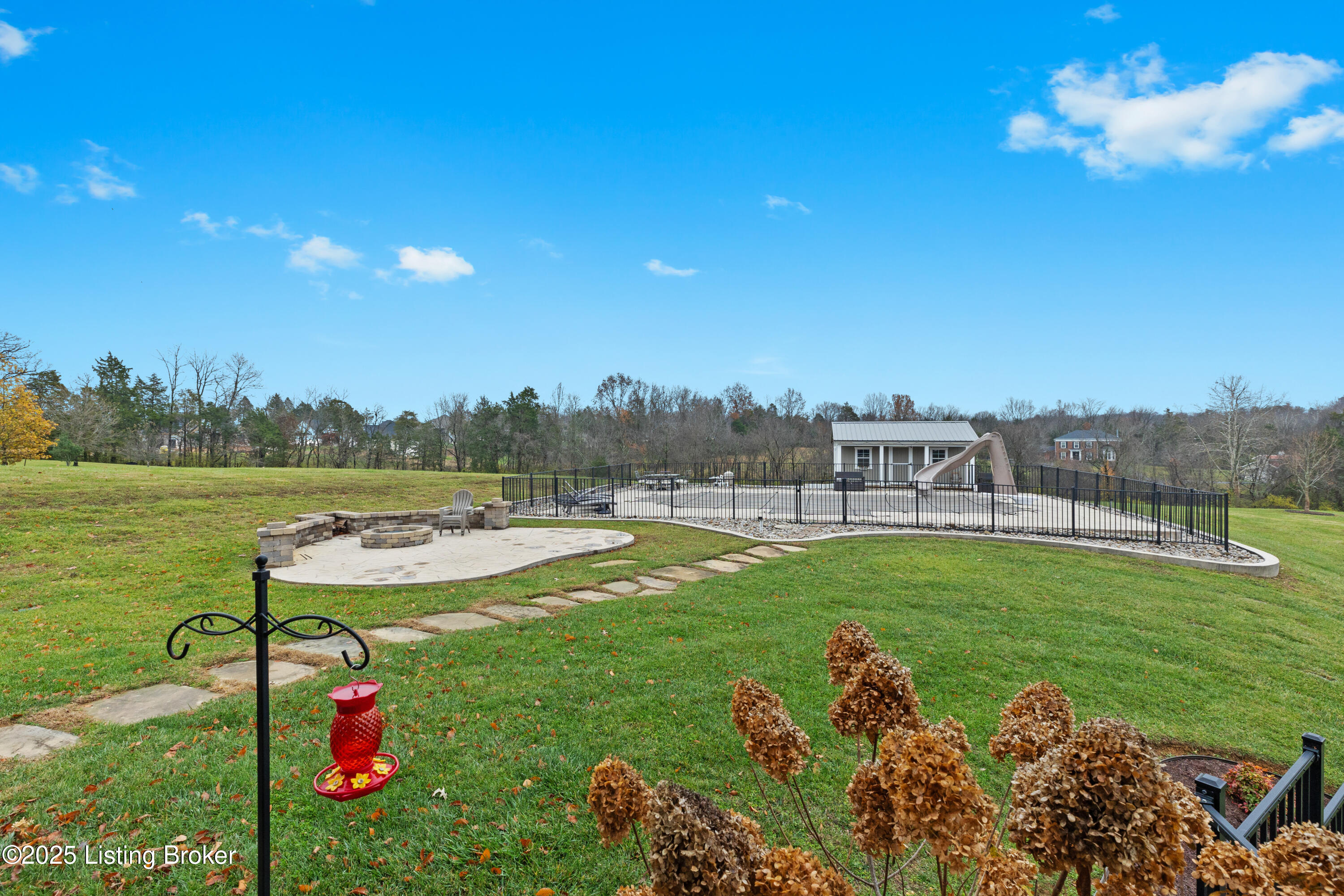 17004 Persimmon Wood Trail Property Photo 87