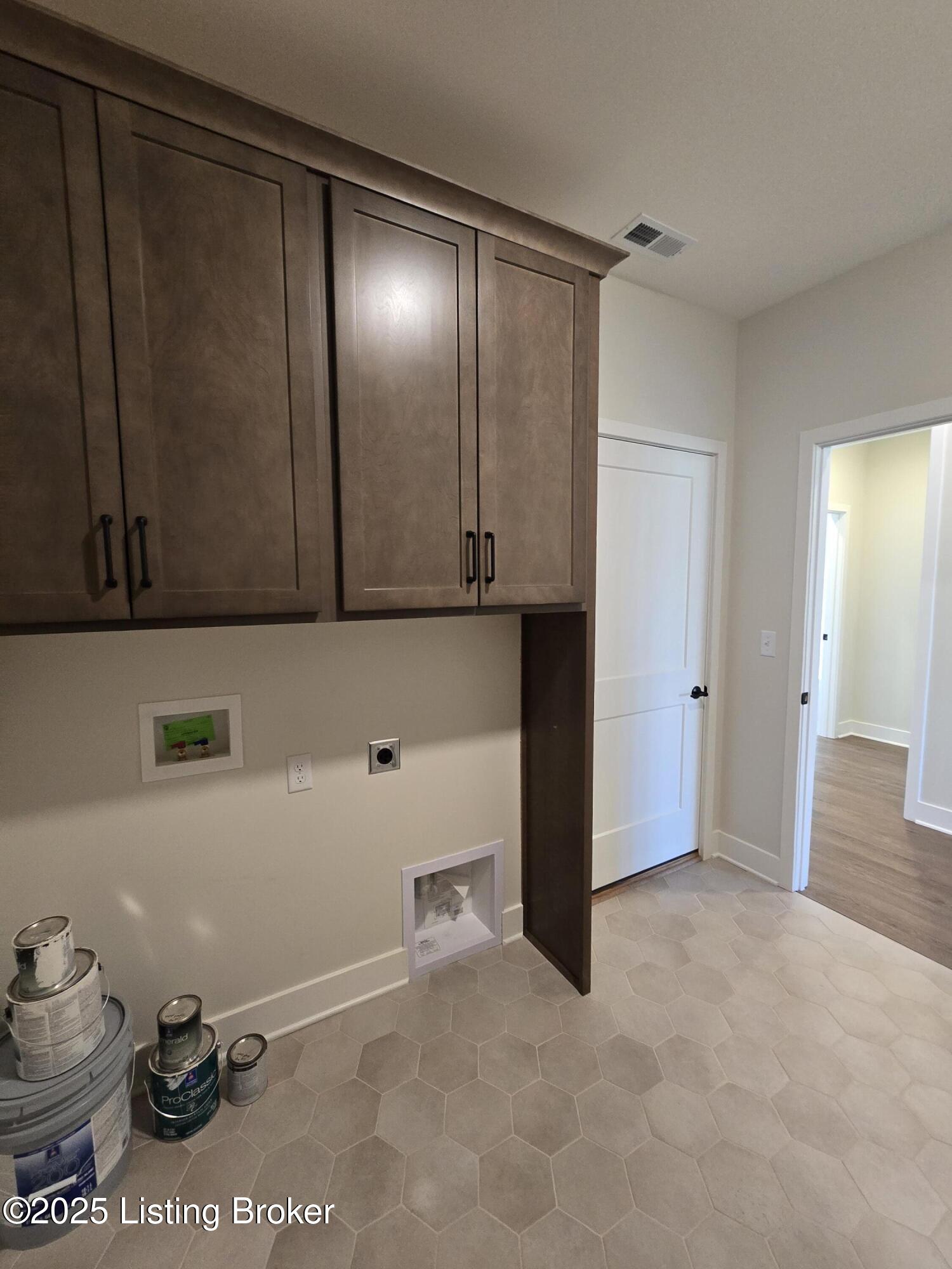 4425 Lochridge Pkwy Property Photo 23