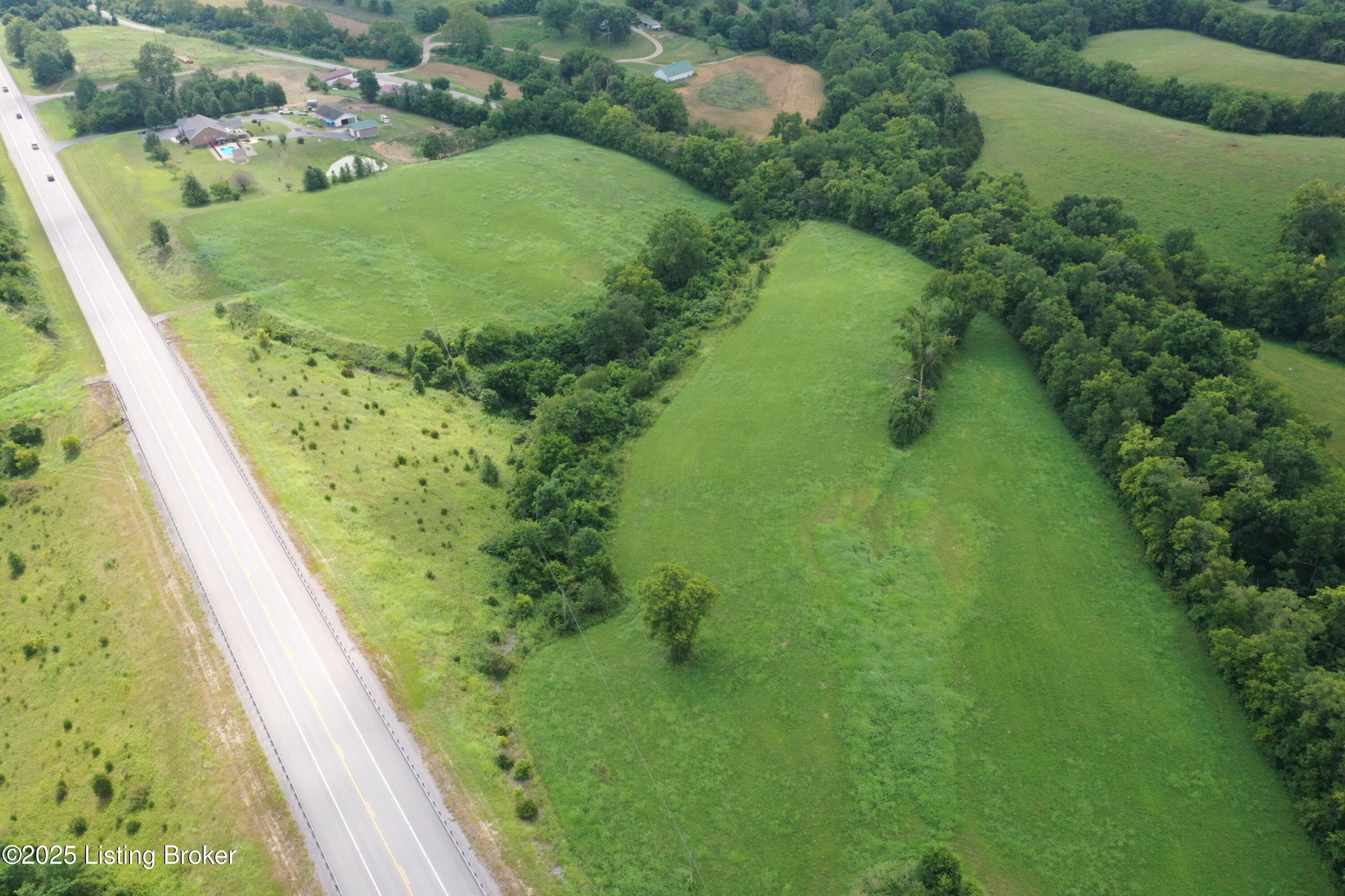 7755 Perryville Rd Property Photo 3