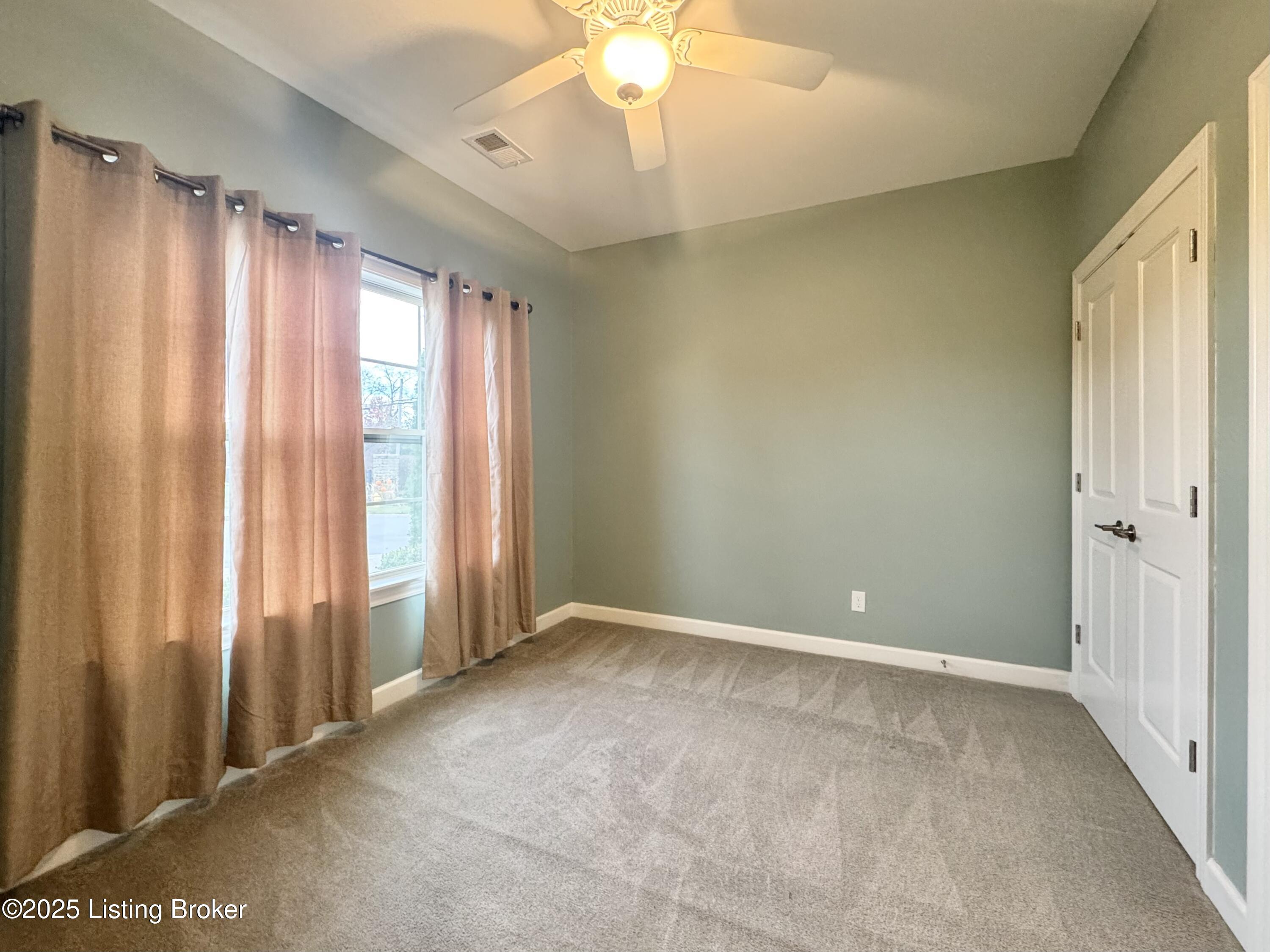 1903 Eagles Landing Dr Property Photo 25