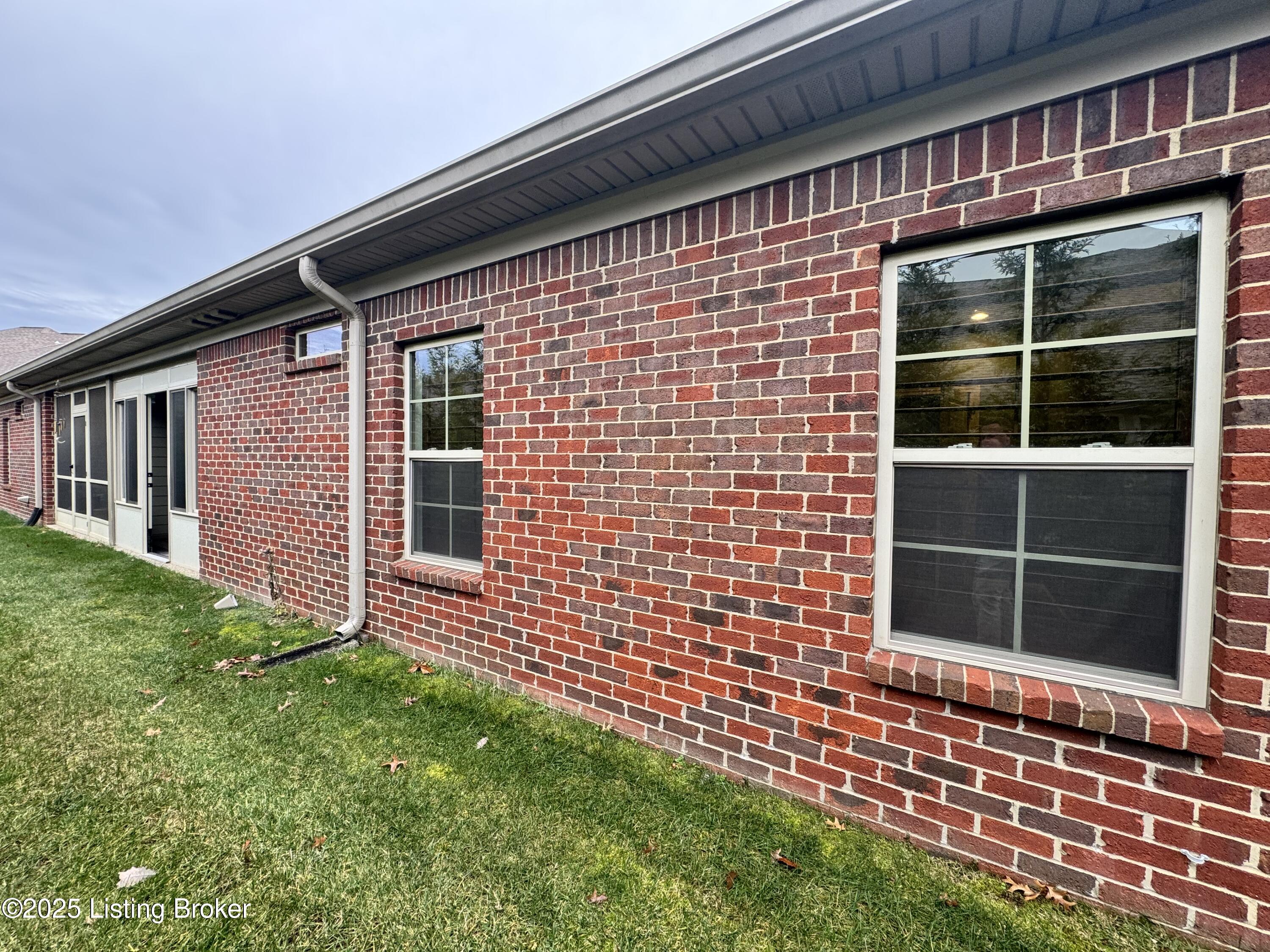 1903 Eagles Landing Dr Property Photo 31