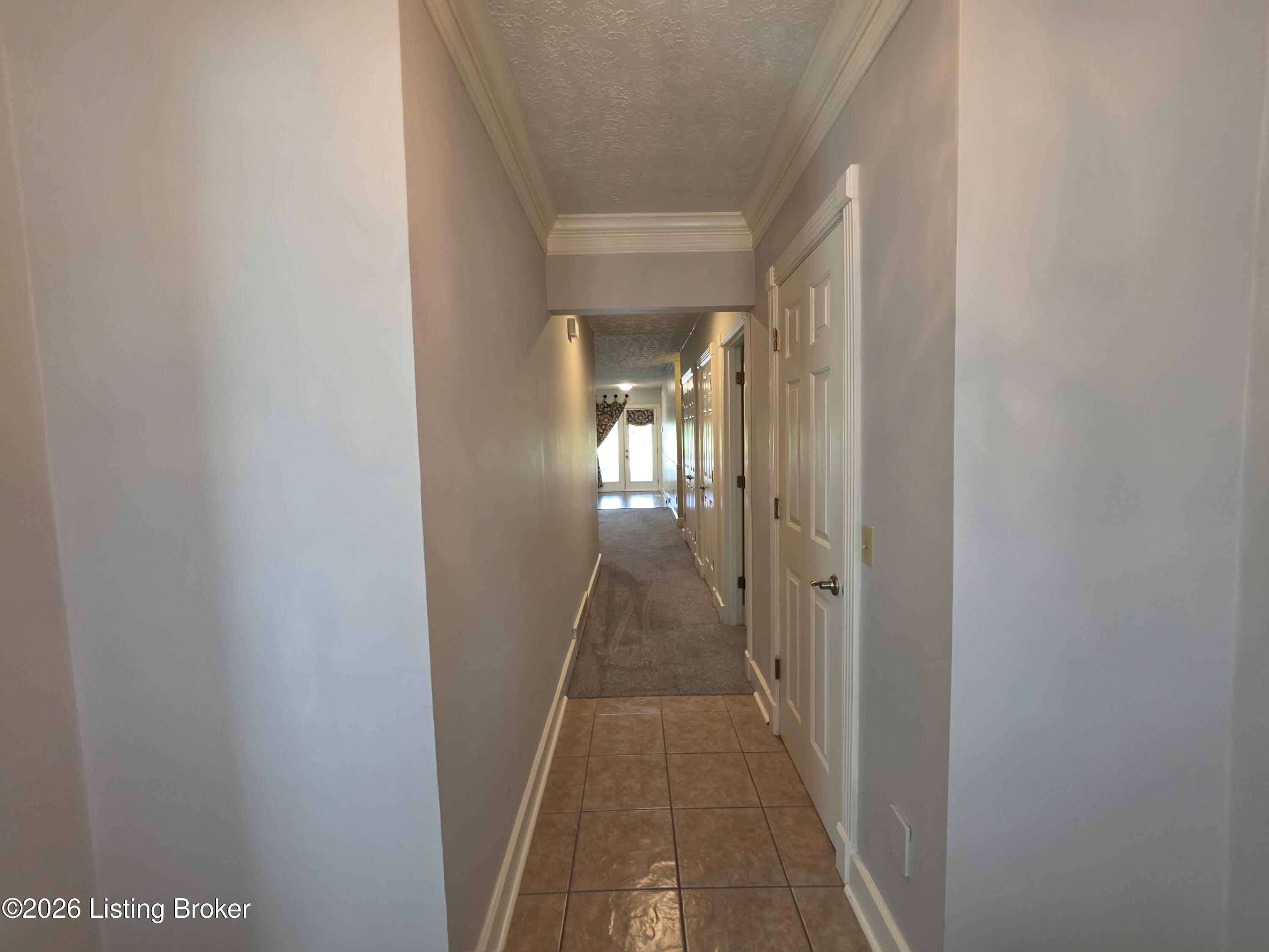 102 Regency Ct B-2 Property Photo 15