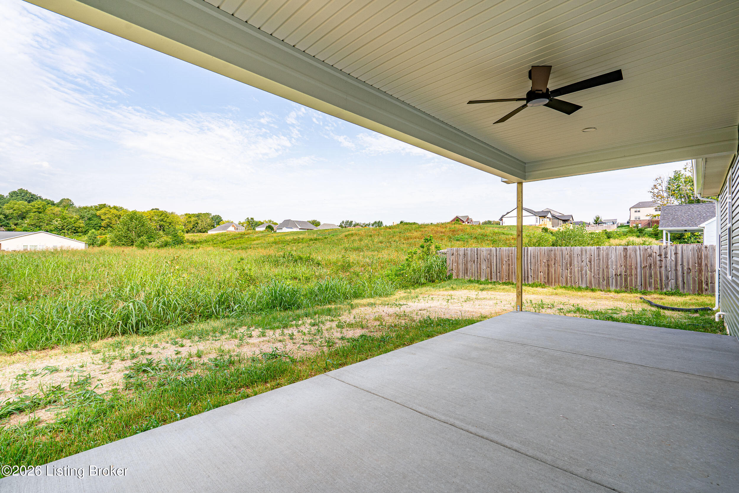 424 Lambrusco Way Property Photo 8