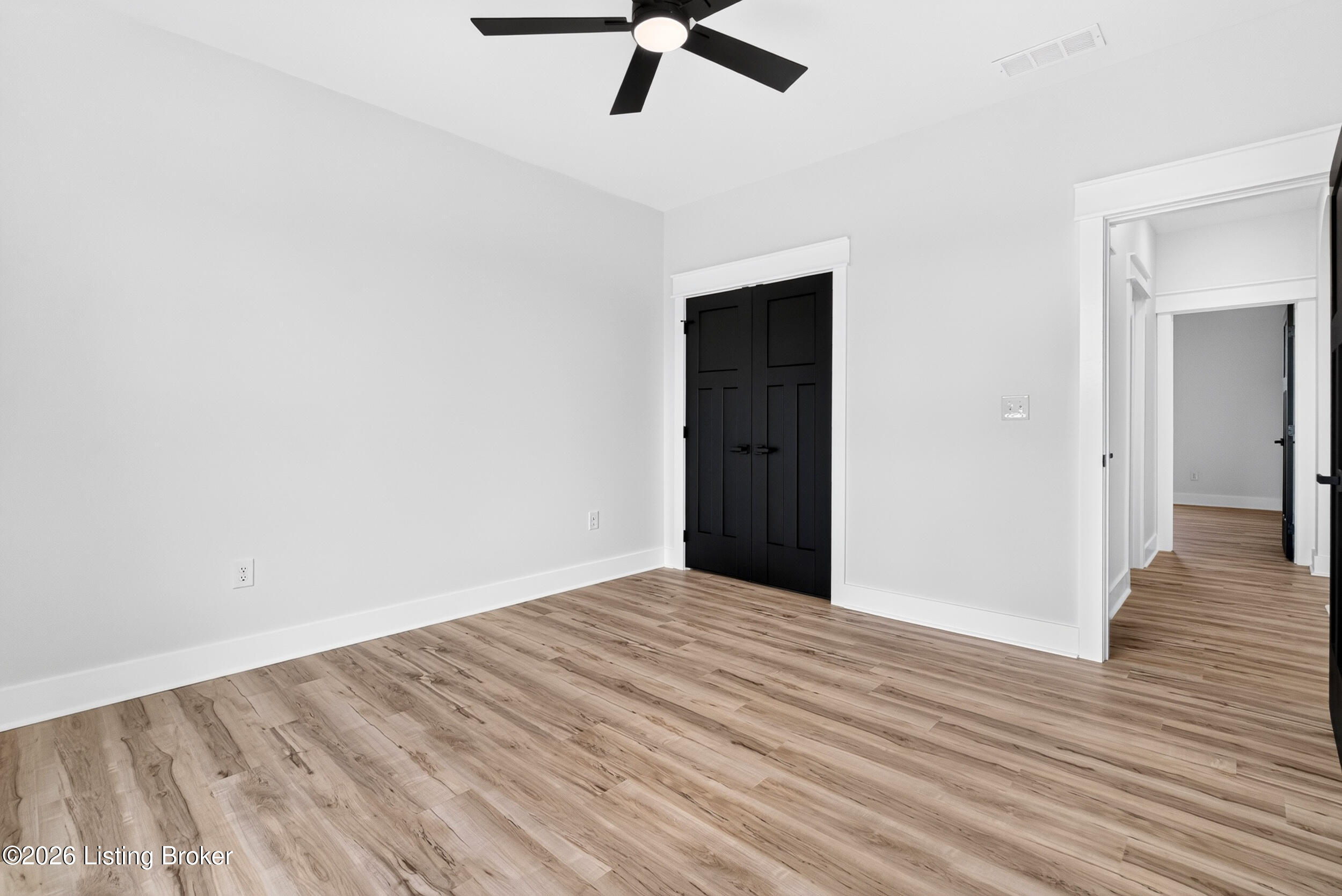 424 Lambrusco Way Property Photo 36