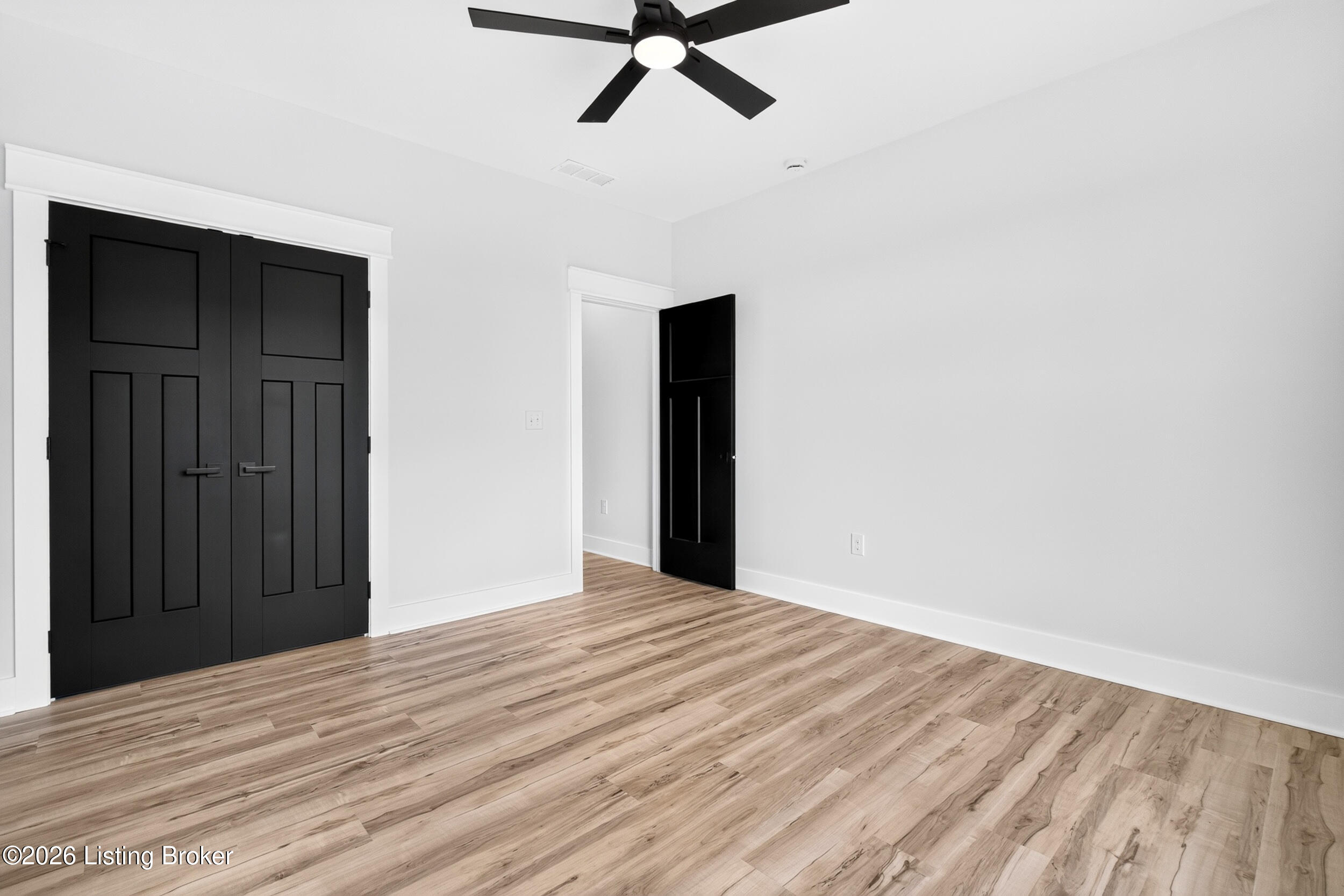 424 Lambrusco Way Property Photo 37