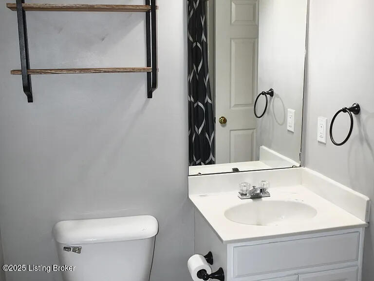 1110 Westlynne Pl Unit 6 Property Photo 15