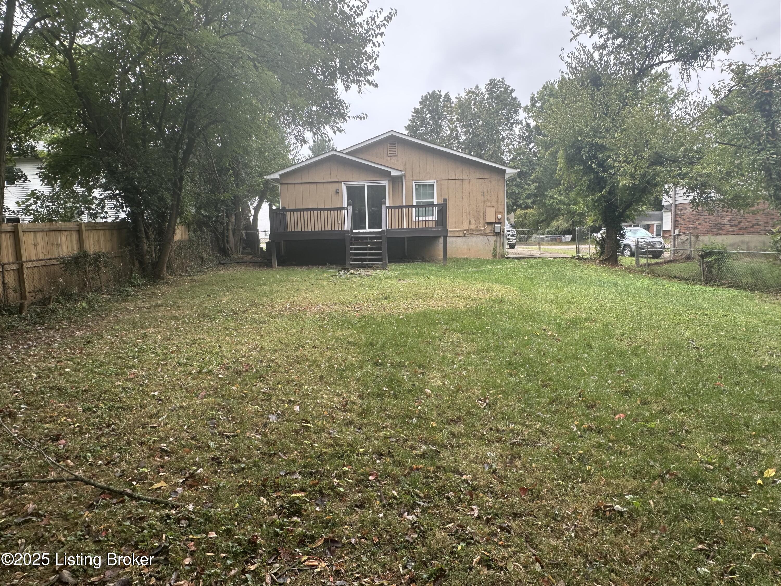 5209 Fisherman Ct Property Photo 14