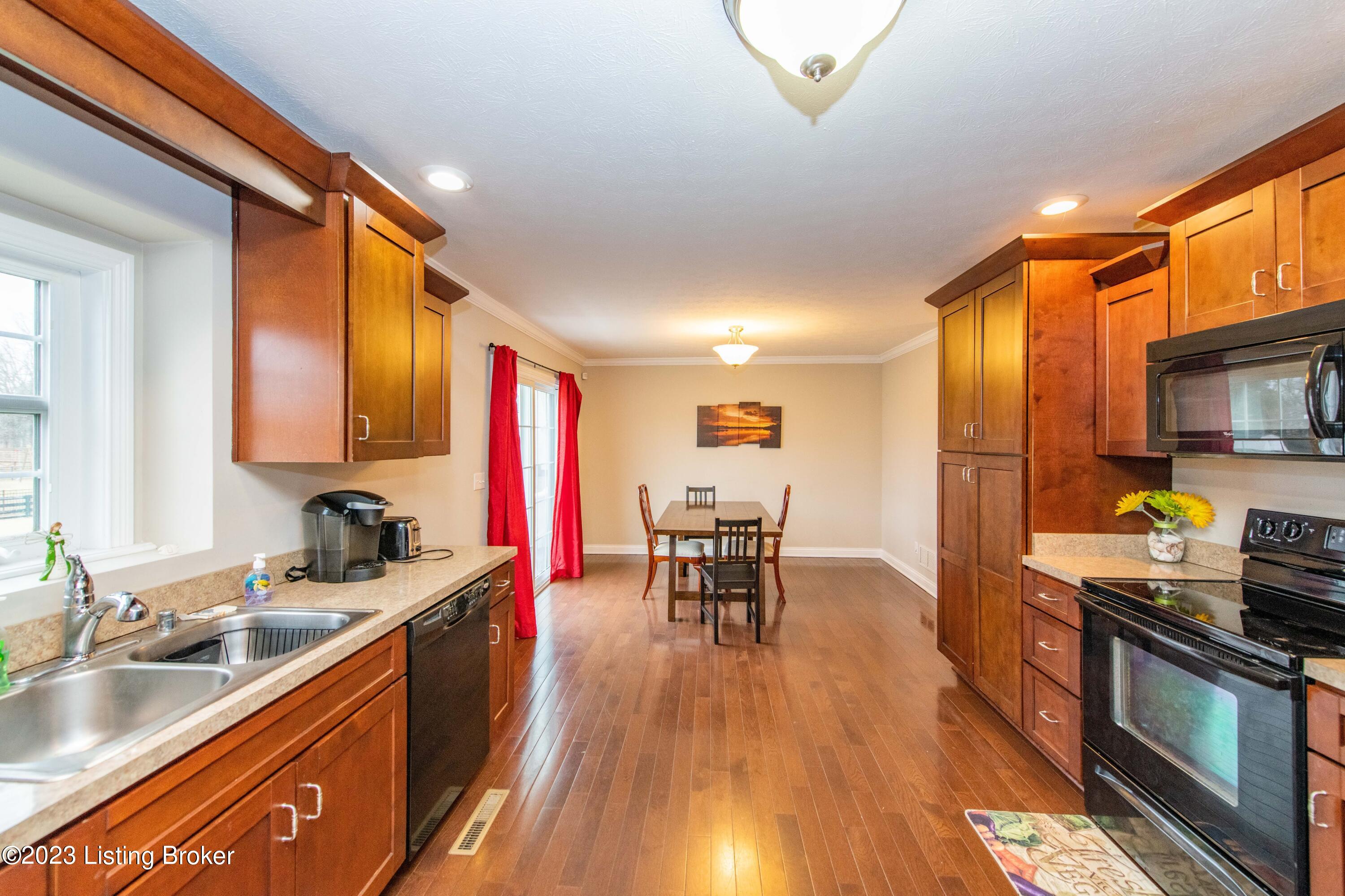 110 E Mandarin Ct Property Photo 24