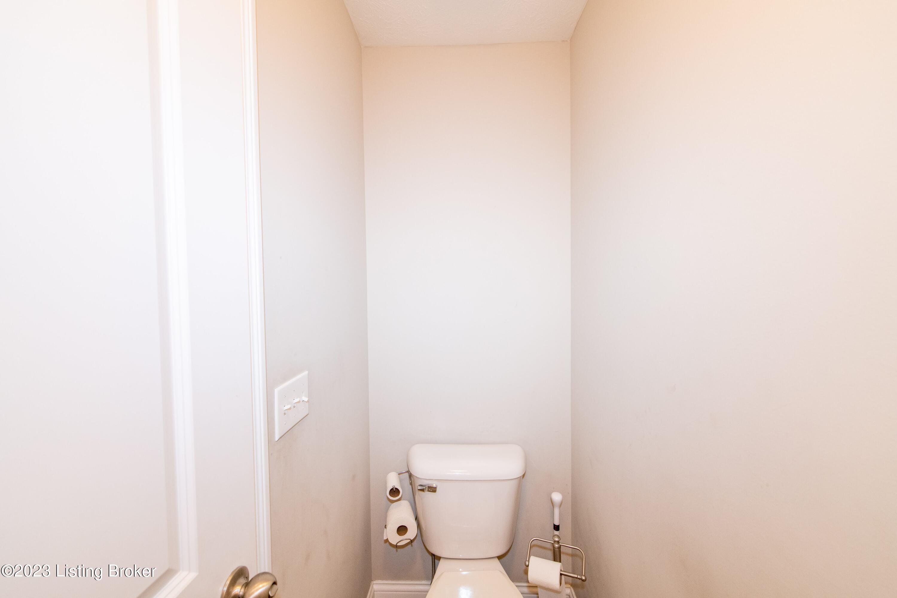 110 E Mandarin Ct Property Photo 38