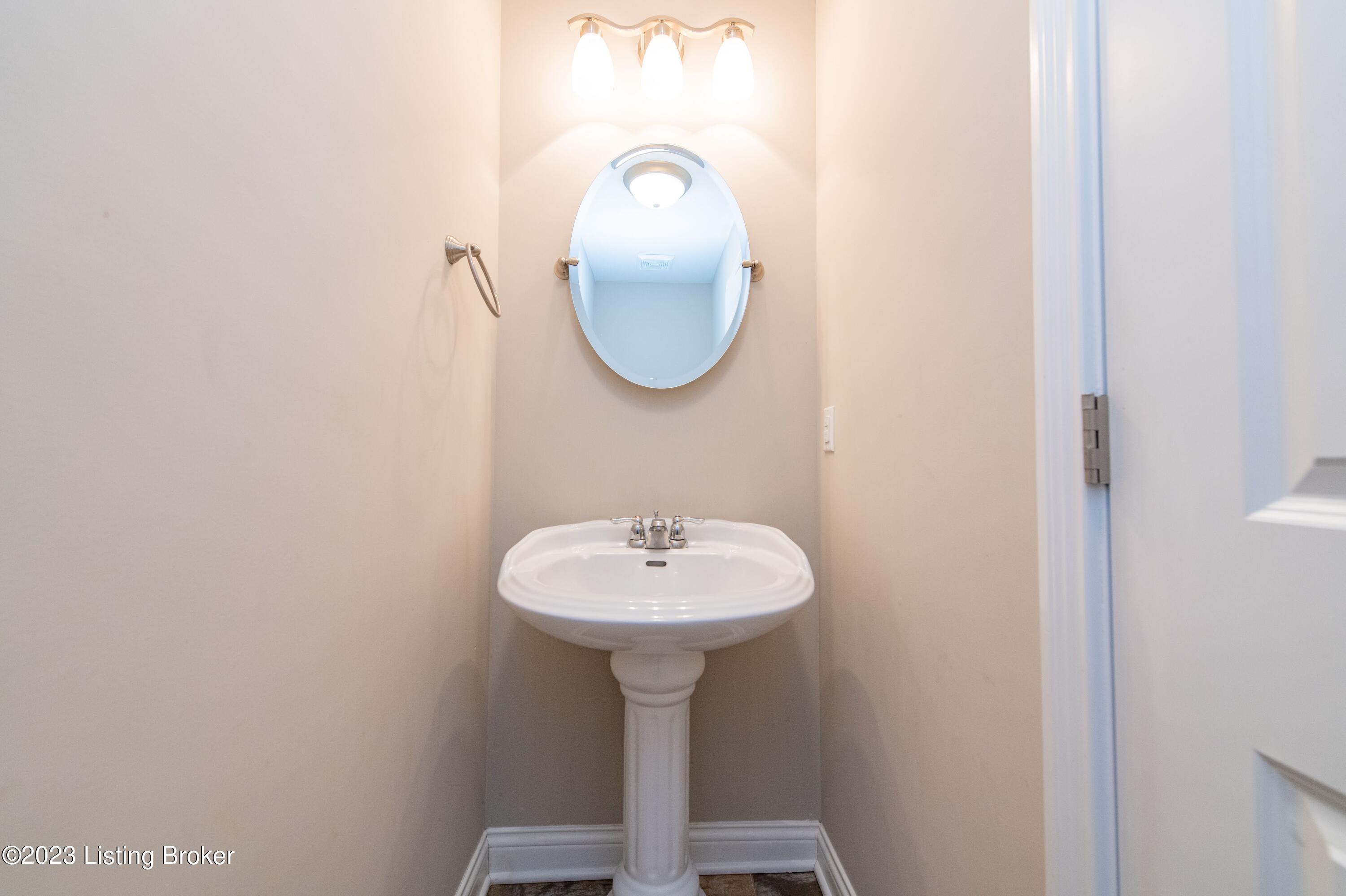 110 E Mandarin Ct Property Photo 39
