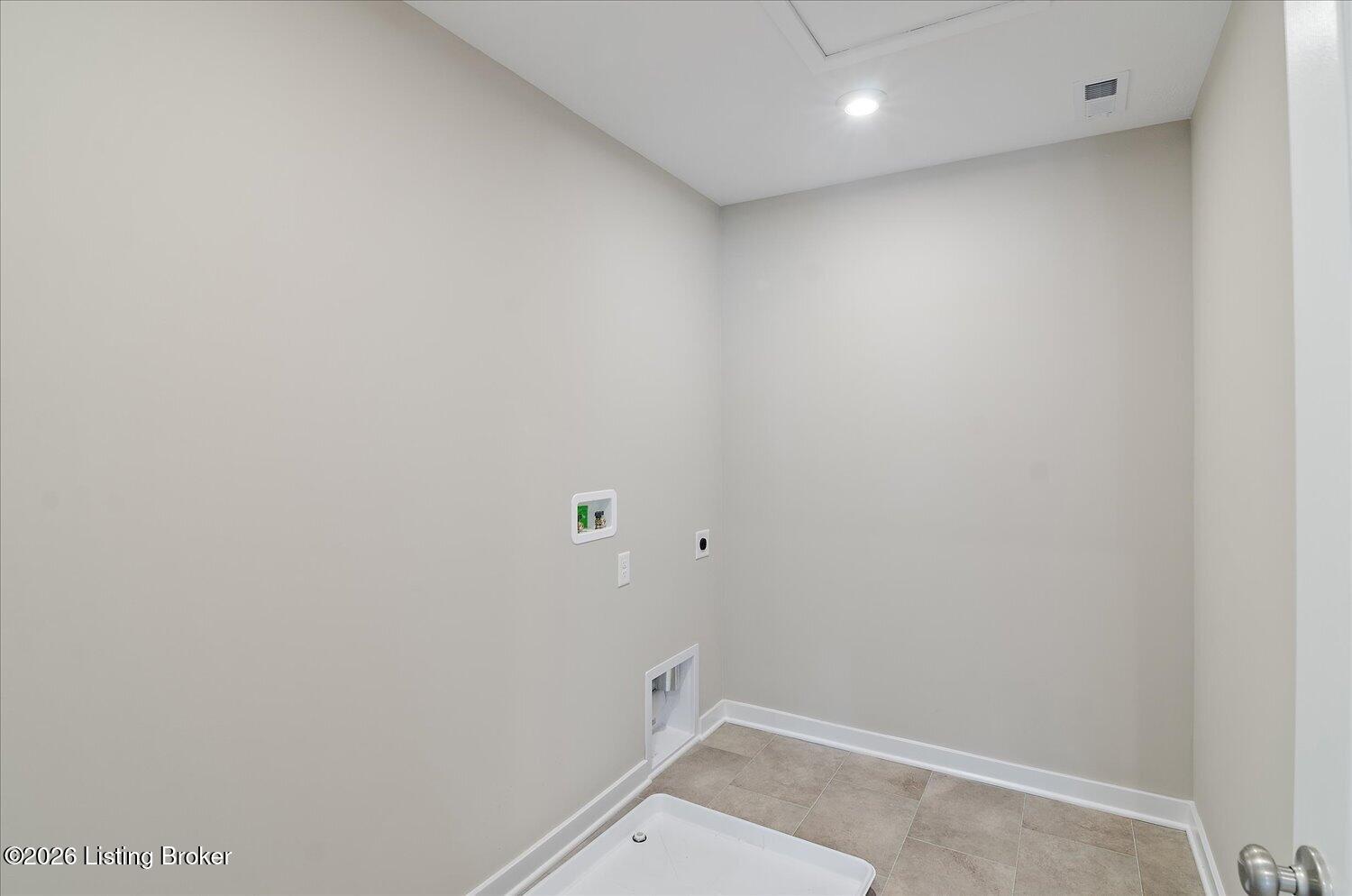 129 Sunflower Blvd Property Photo 27