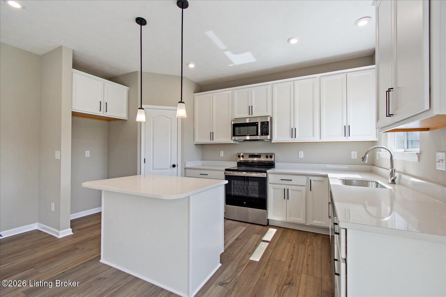 716 Learning Ridge Property Photo 4