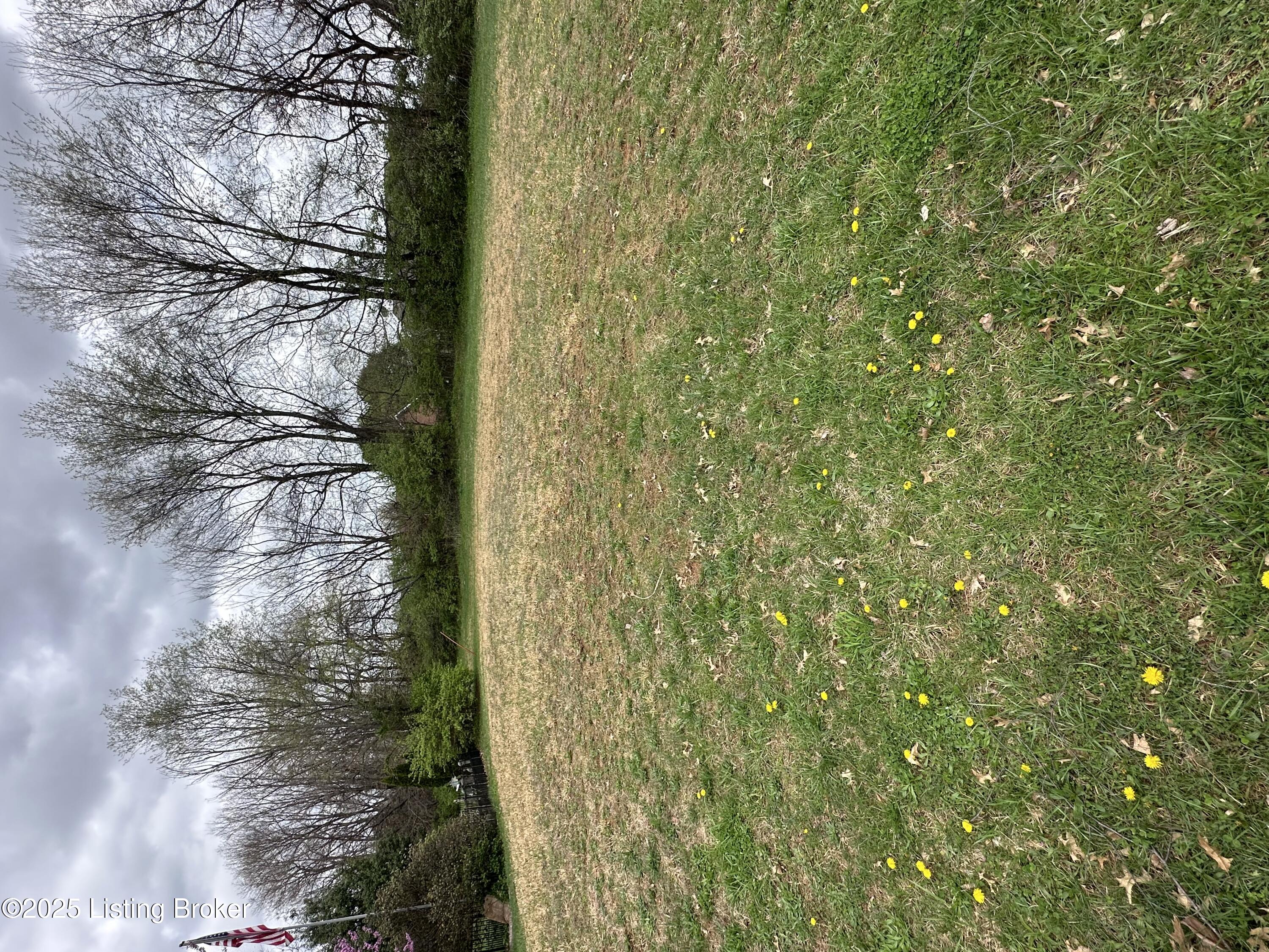 104 Mckenna Way Property Photo 1