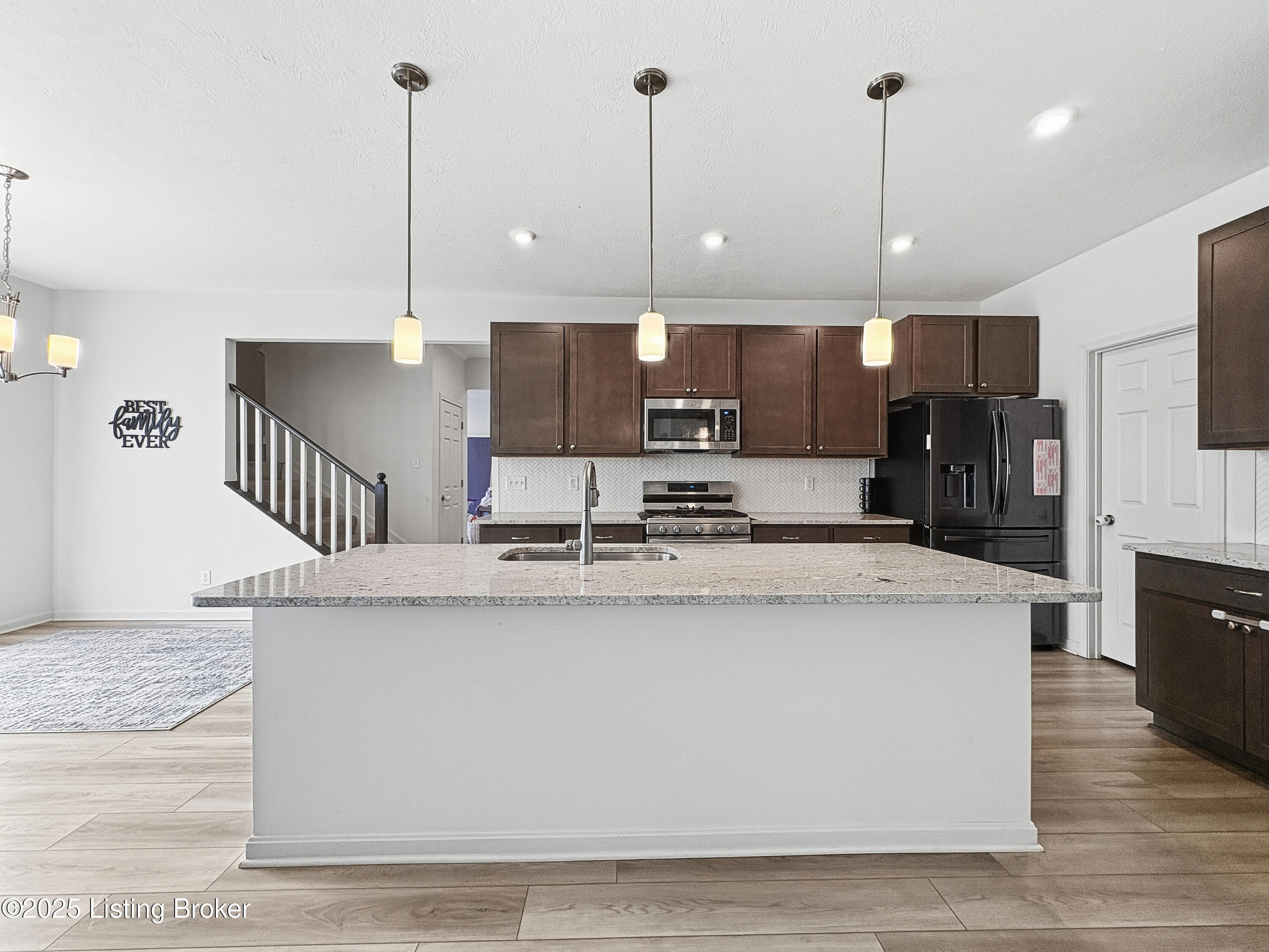 156 Goldeneye Ct Property Photo 15