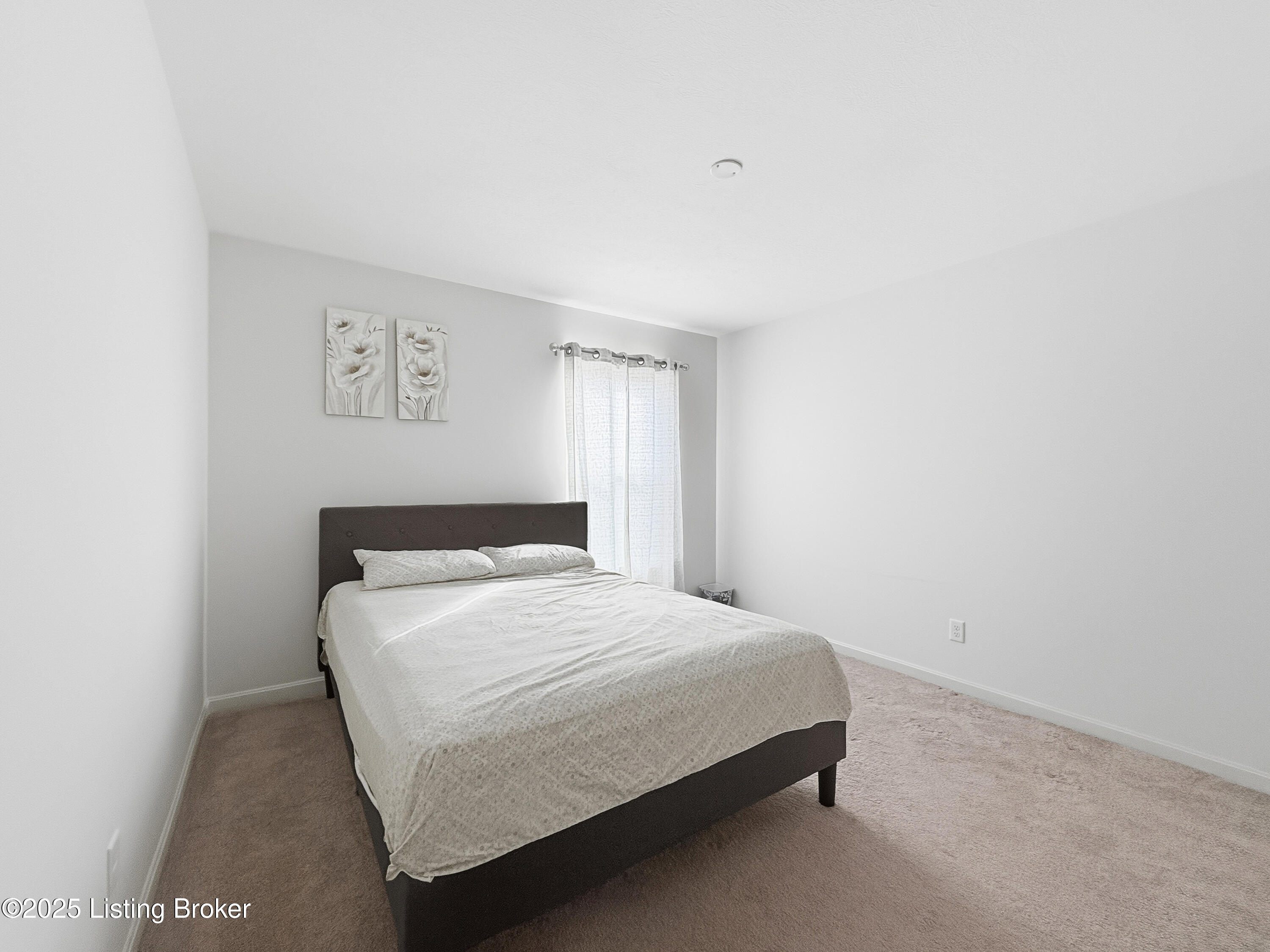 156 Goldeneye Ct Property Photo 31