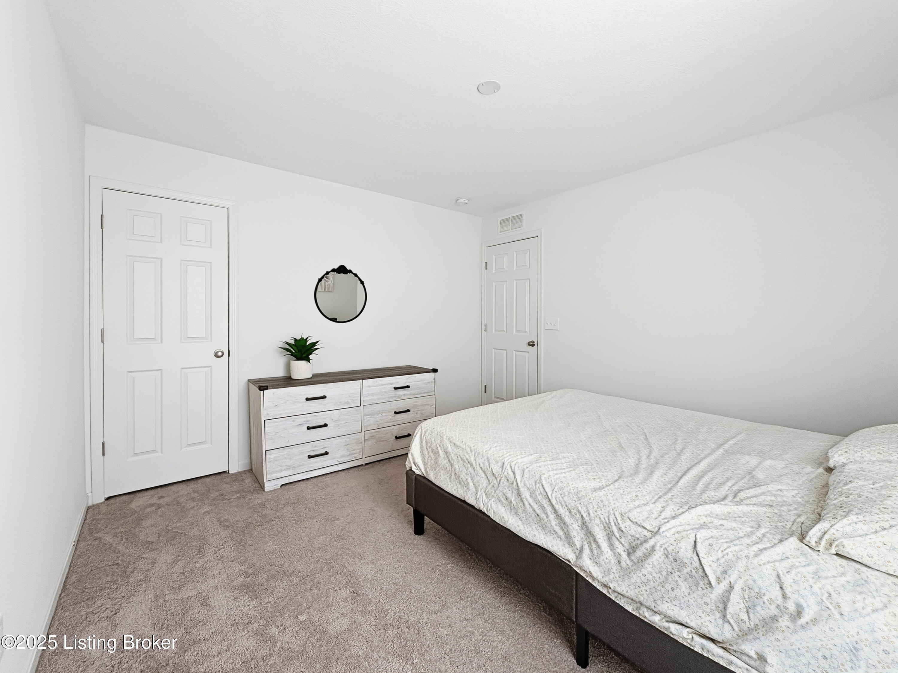 156 Goldeneye Ct Property Photo 32