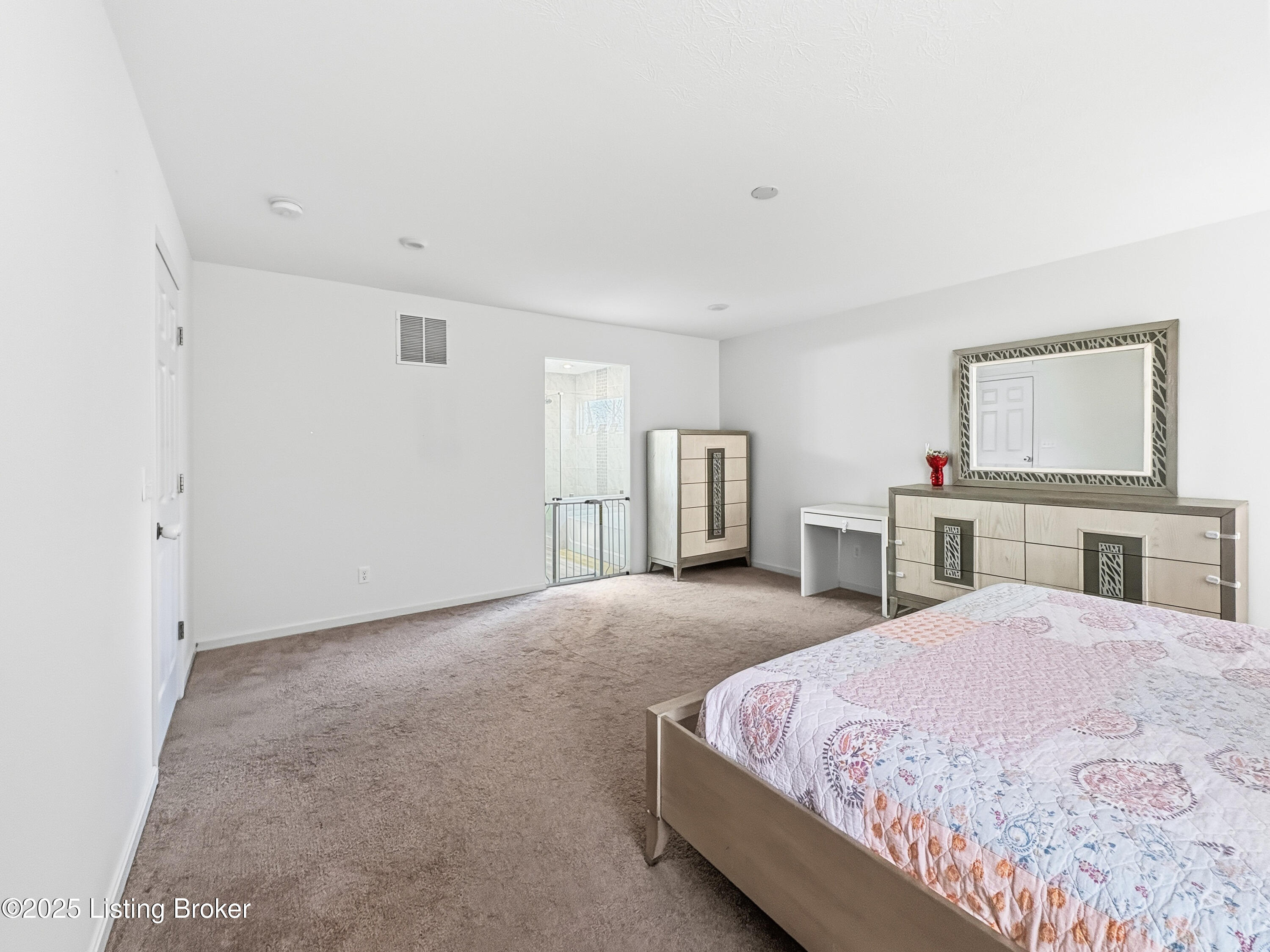 156 Goldeneye Ct Property Photo 44