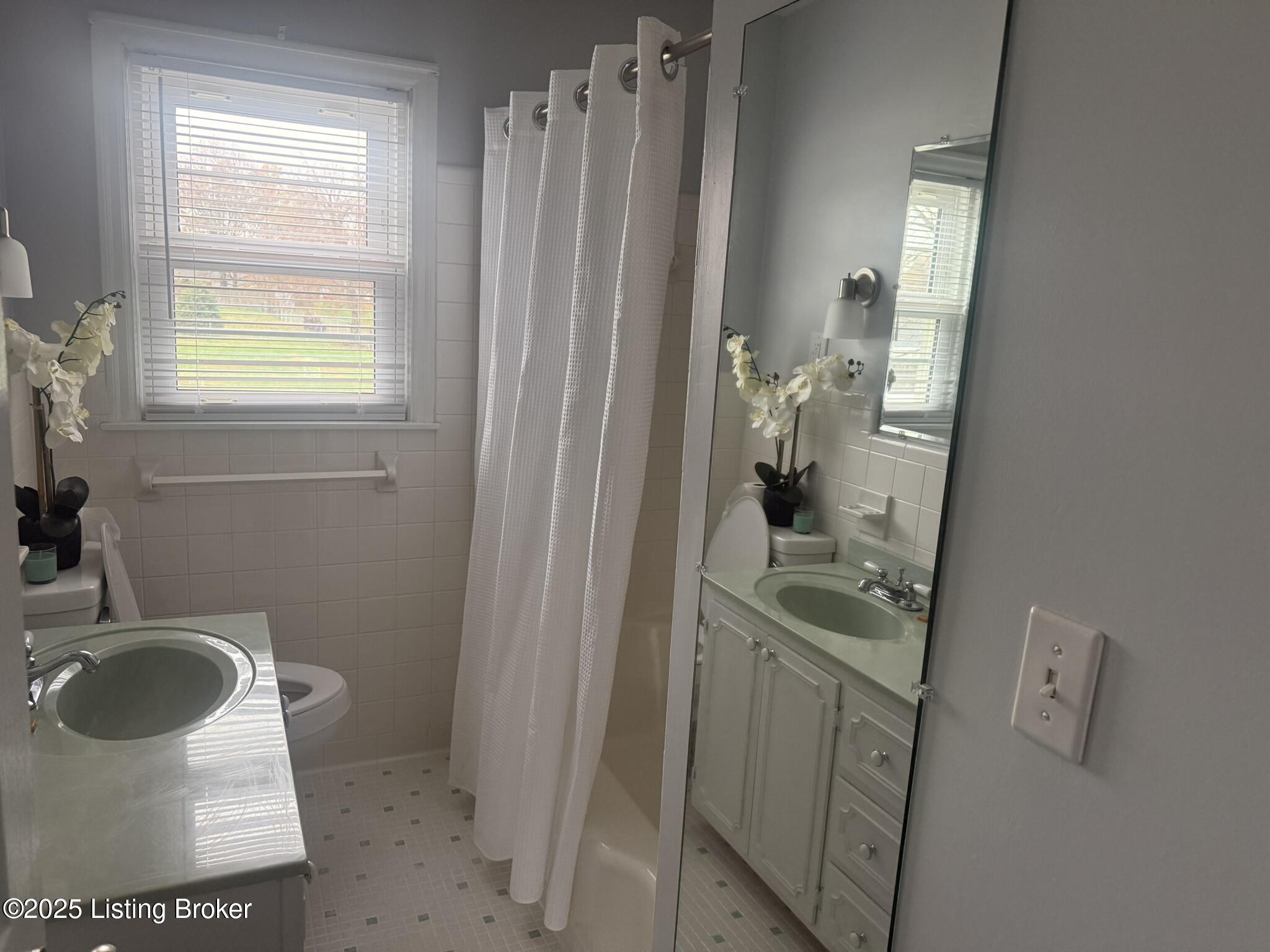 1818 Lewiston Dr Property Photo 10