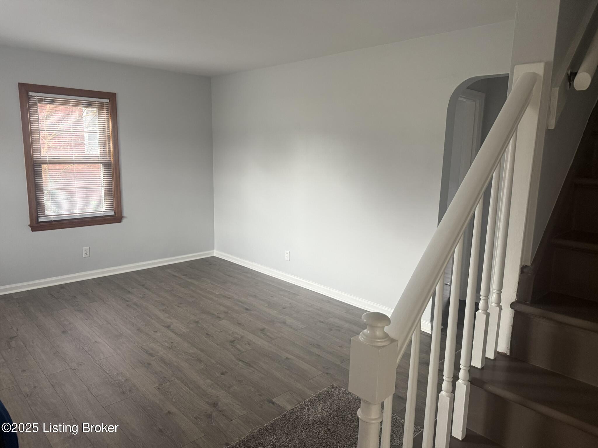 1818 Lewiston Dr Property Photo 12