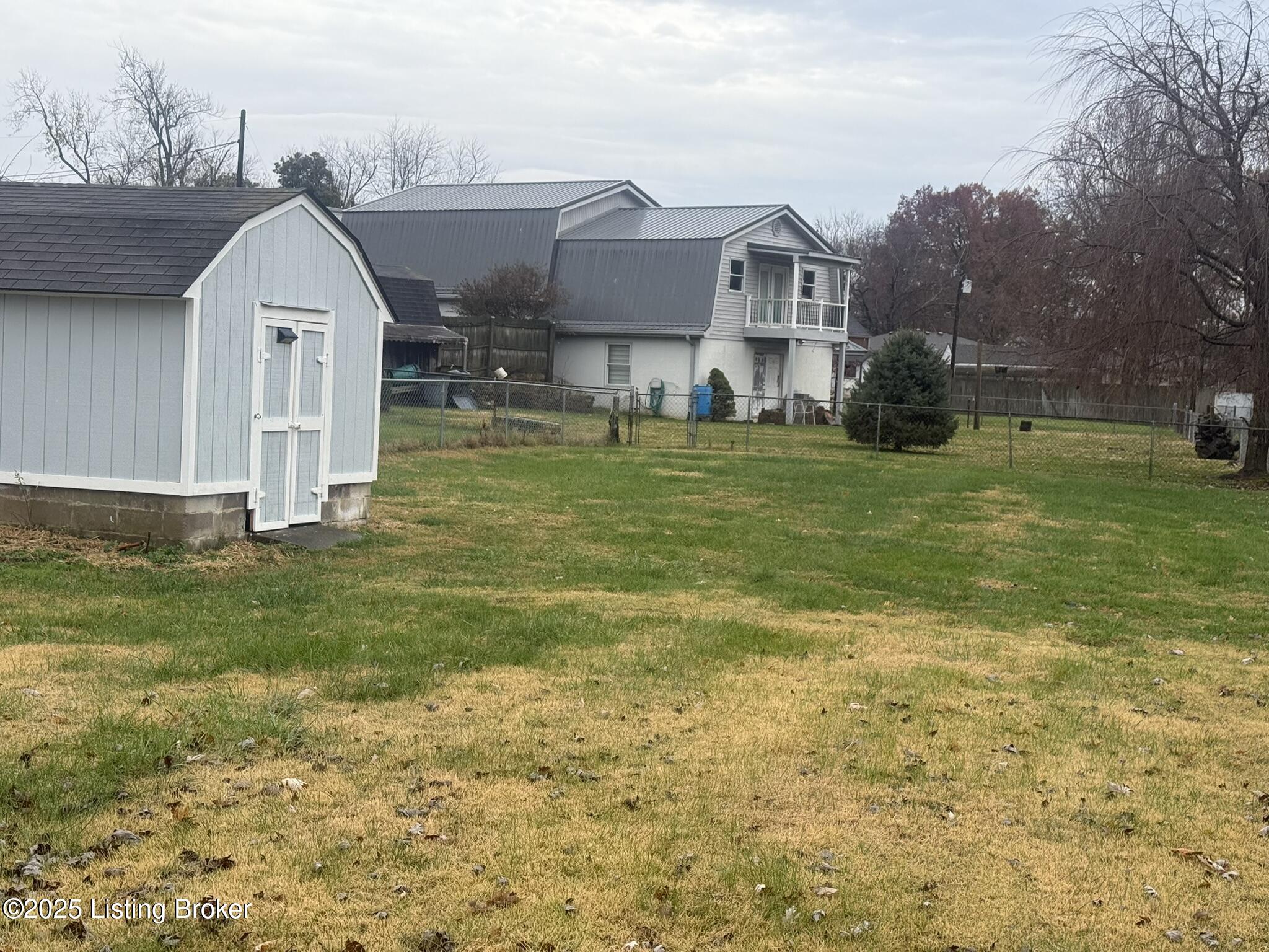 1818 Lewiston Dr Property Photo 25