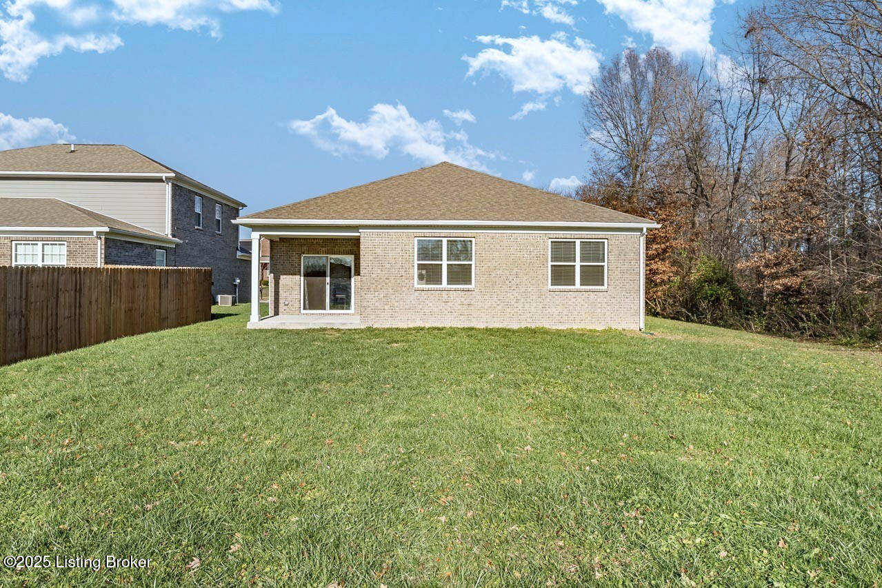 5804 Kellie Woods Dr Property Photo 40