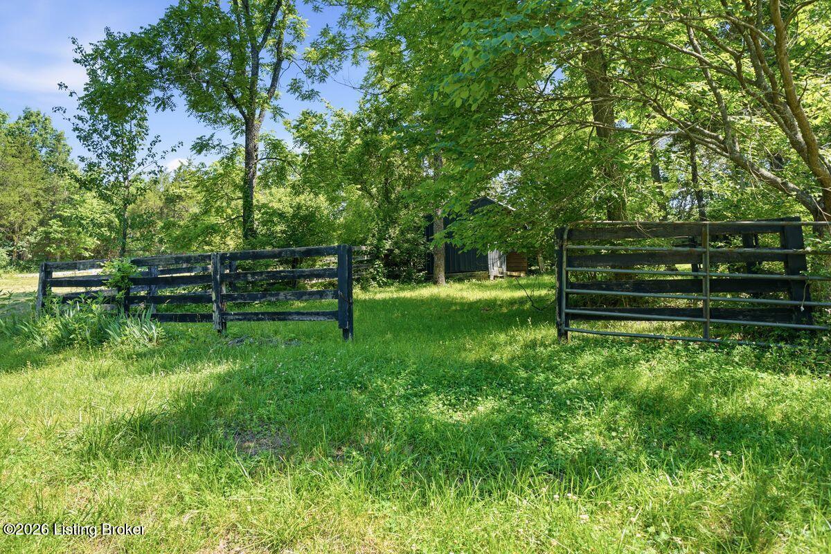 651 Bridgeport-benson Rd Property Photo 54