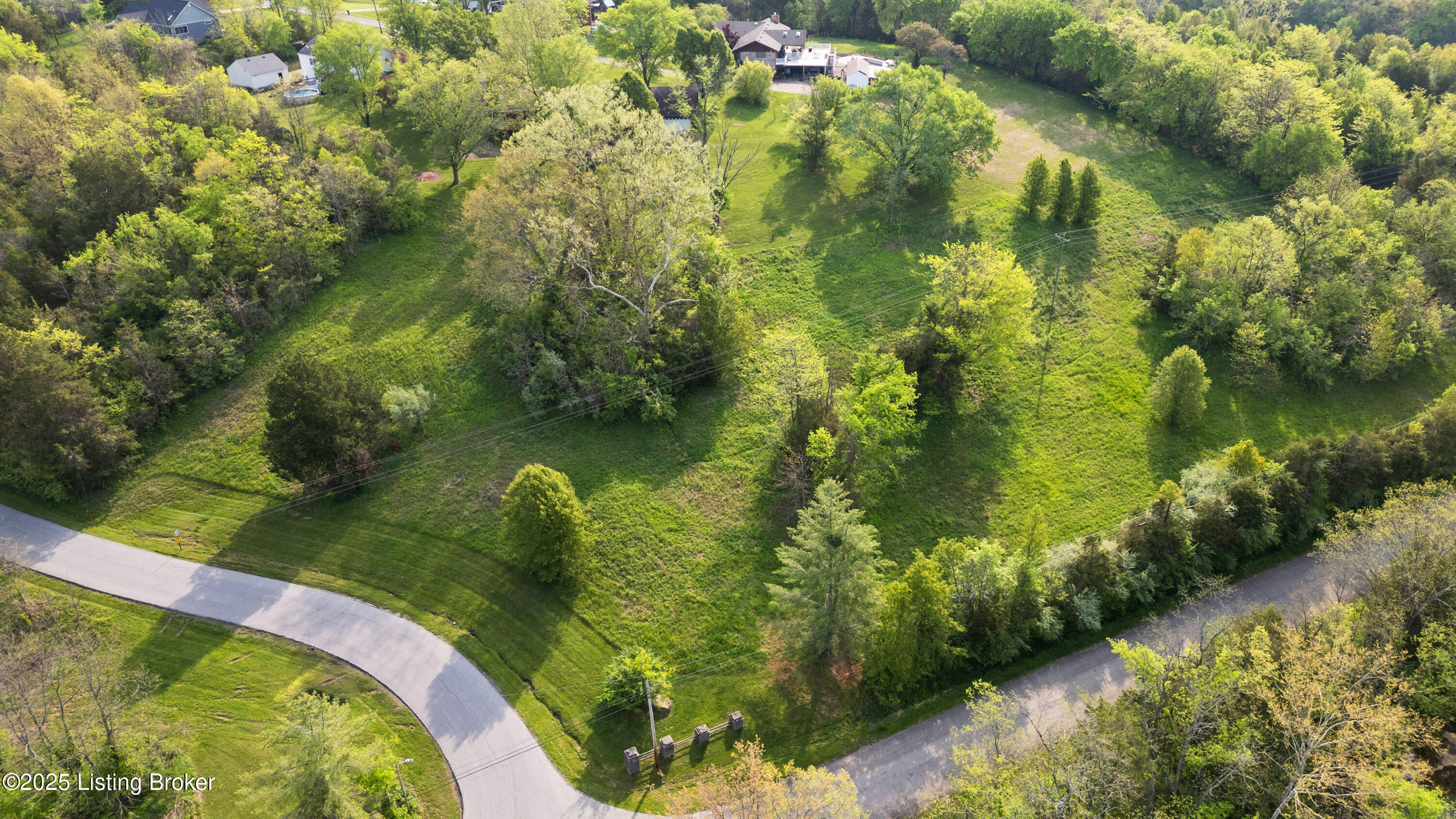 380 S 31 E Loop Property Photo 6
