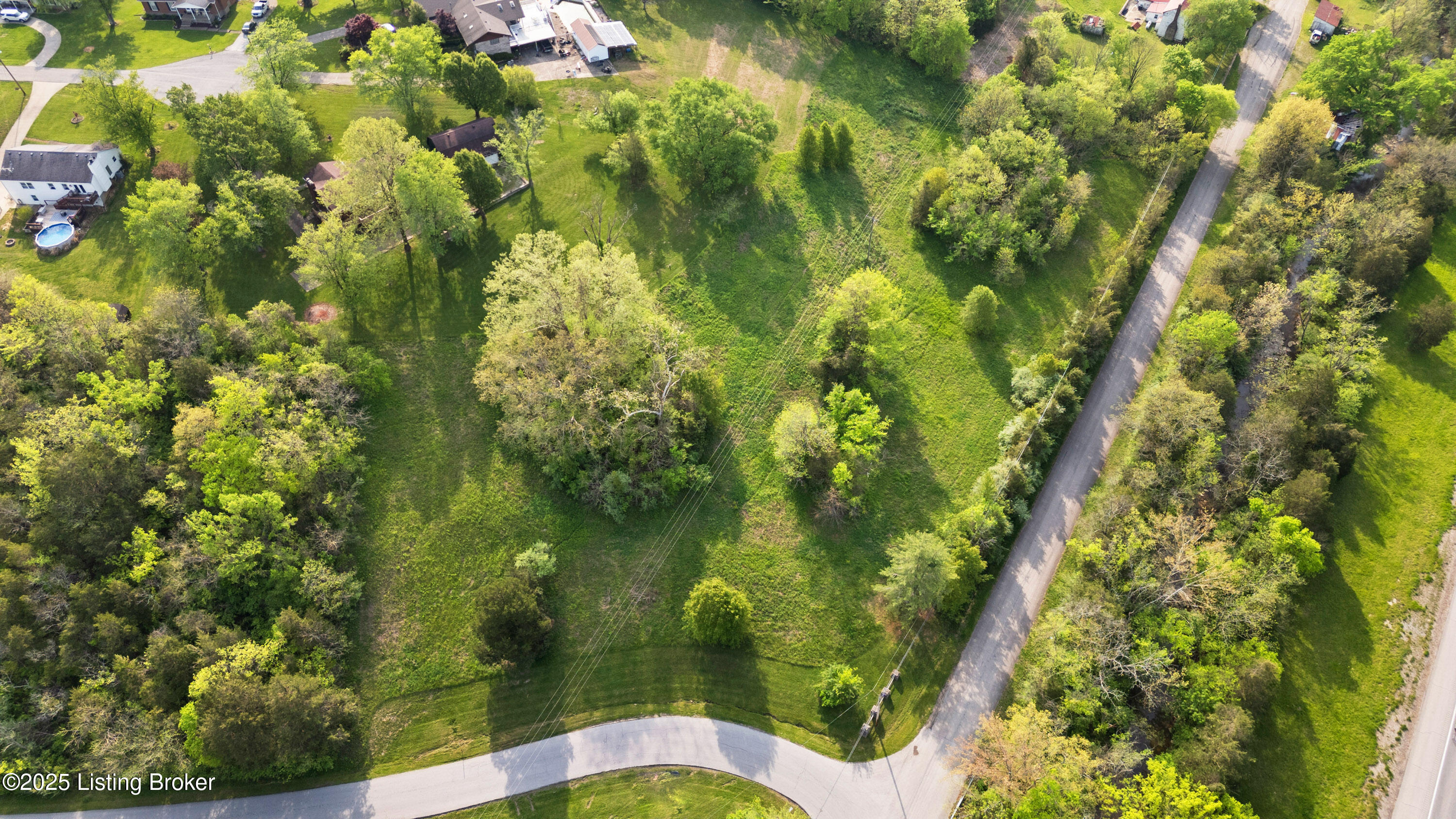 380 S 31 E Loop Property Photo 8