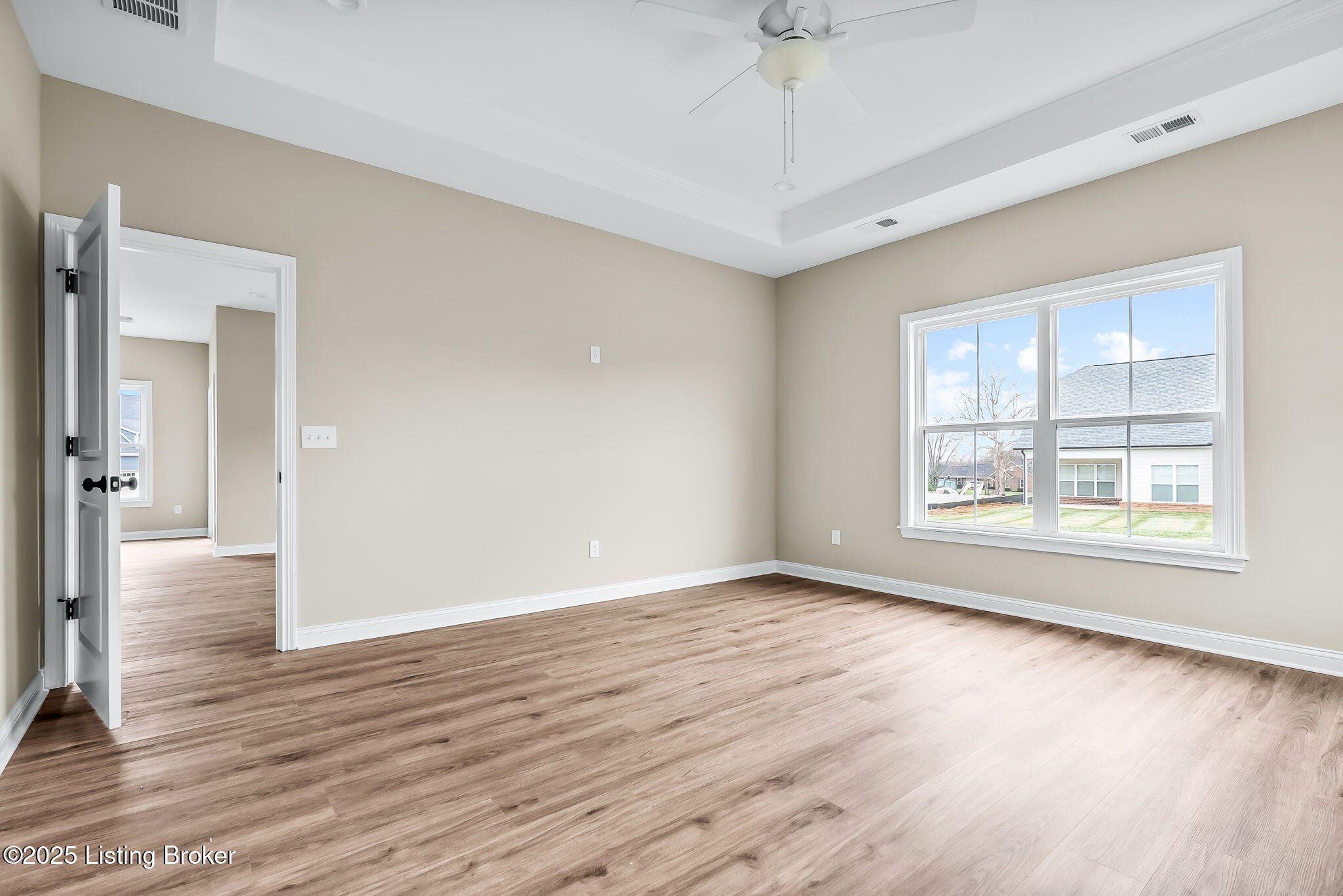 3700 Scarlet Oak Ln Property Photo 13