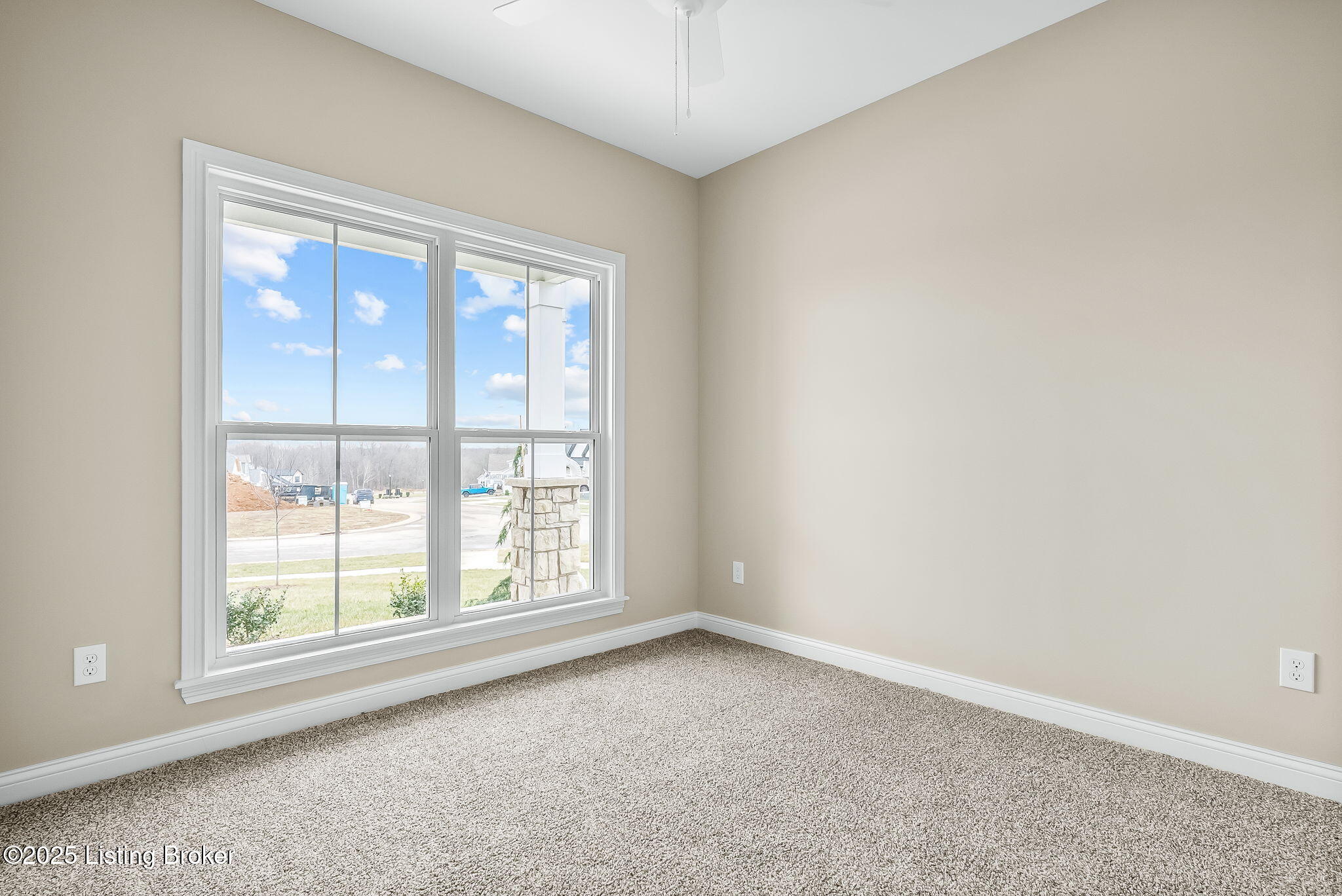 3700 Scarlet Oak Ln Property Photo 25
