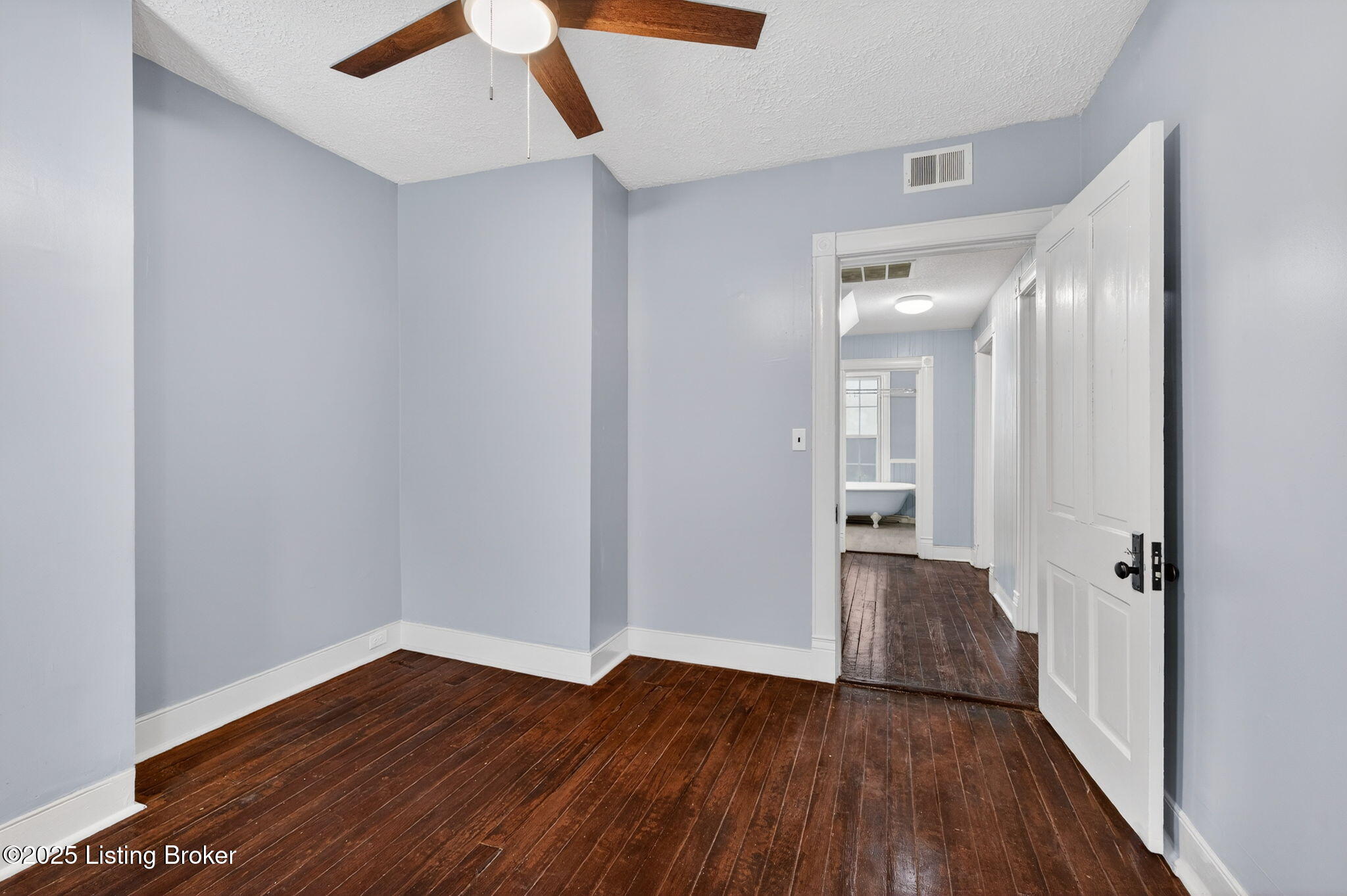 148 Coral Ct Property Photo 32