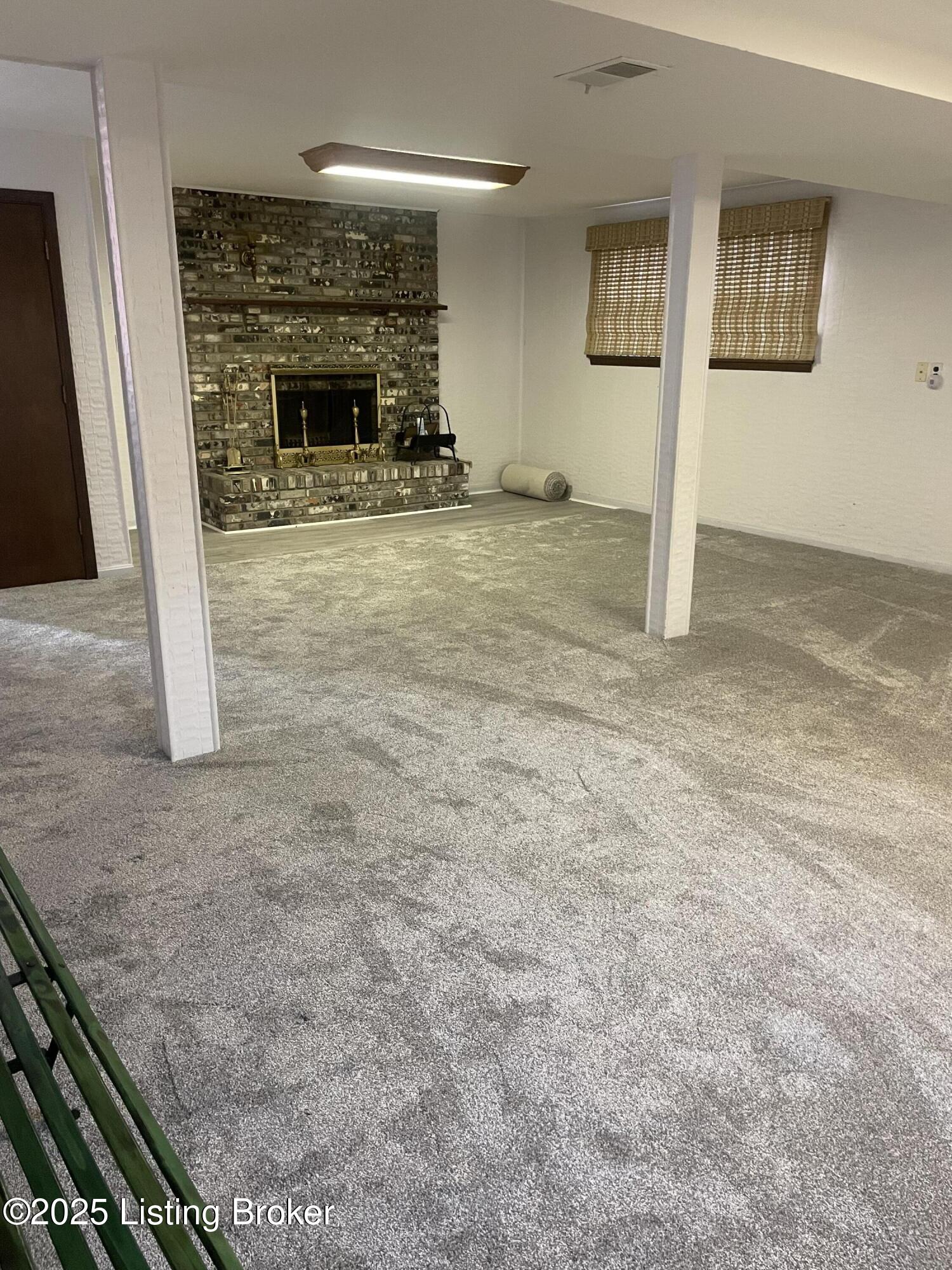 2618 Windsor Forest Dr Property Photo 24