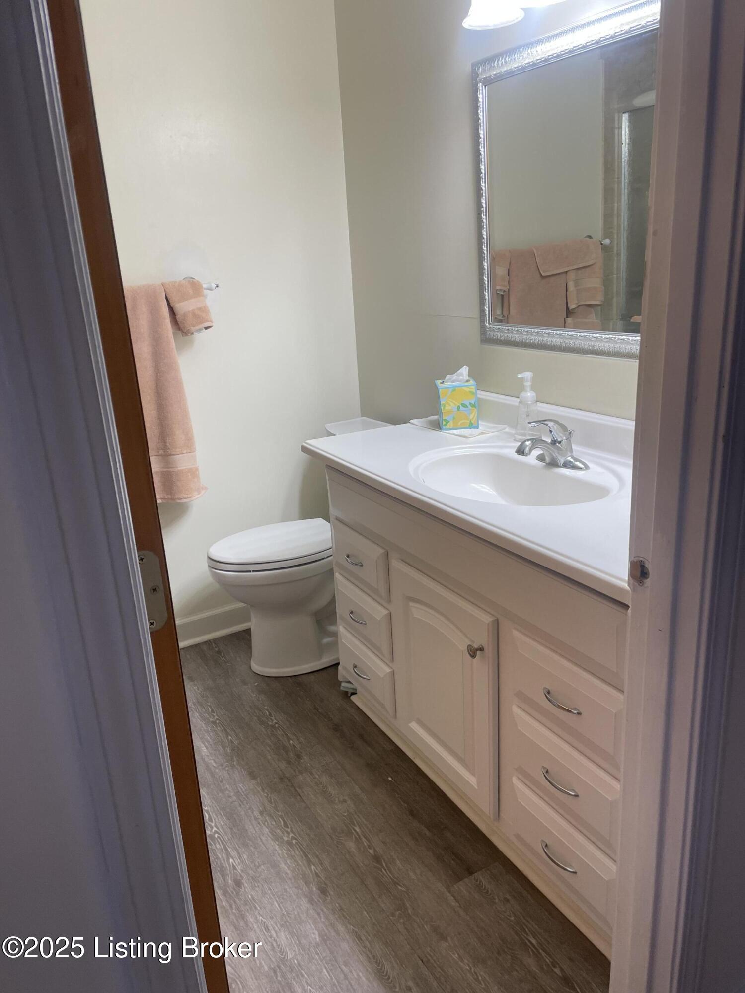 2618 Windsor Forest Dr Property Photo 35