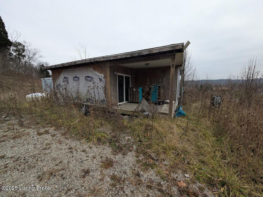 5595 State Road 56 Property Photo 7