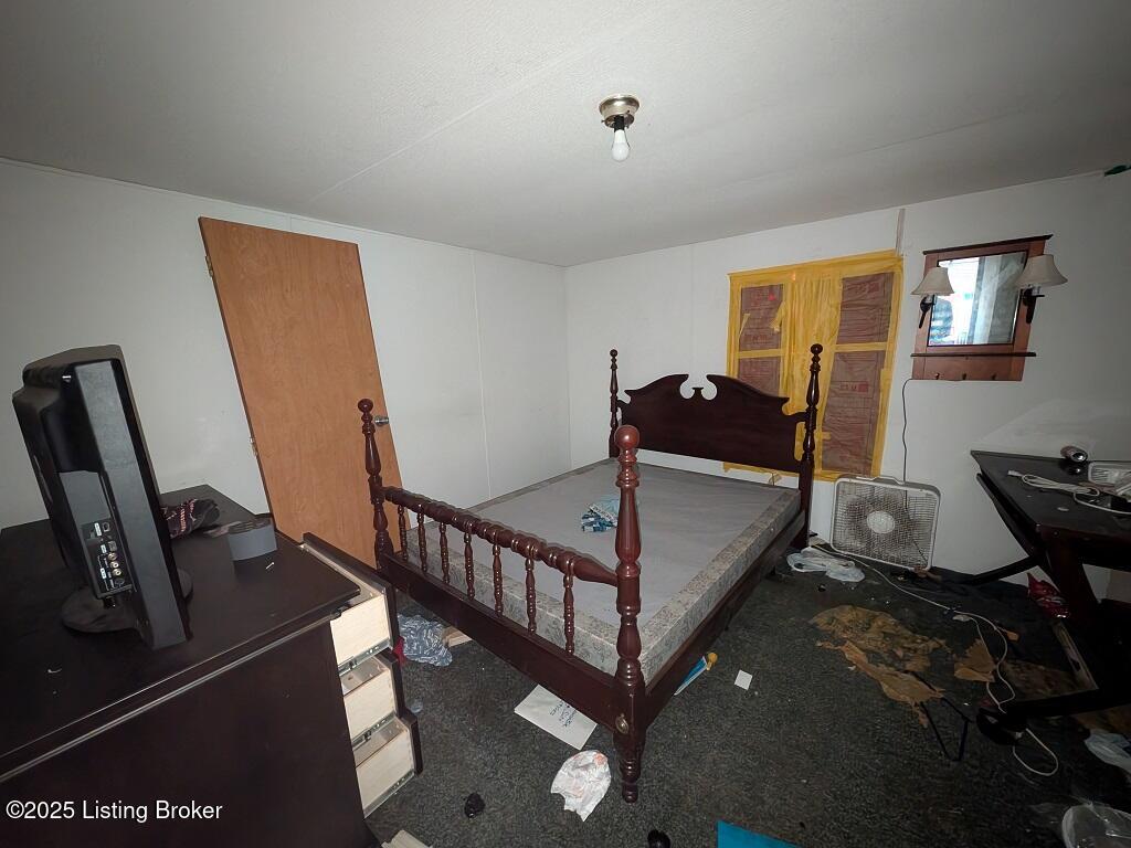 5595 State Road 56 Property Photo 15
