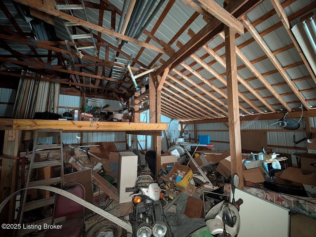 5595 State Road 56 Property Photo 24