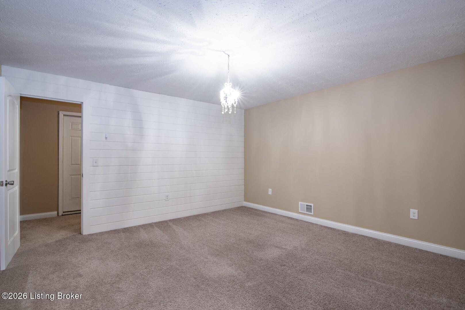 1096 Eastview Rd Property Photo 50